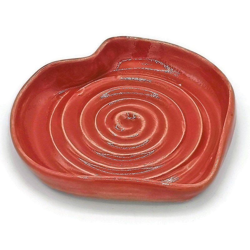 HEART SHAPED BOWL, Clay Ring Holder Dish, Cute Jewelry Trinket Dish, Ceramic Soap Saver Dish, Girlfriend Valentines Day Gift - Ceramica Ana Rafael