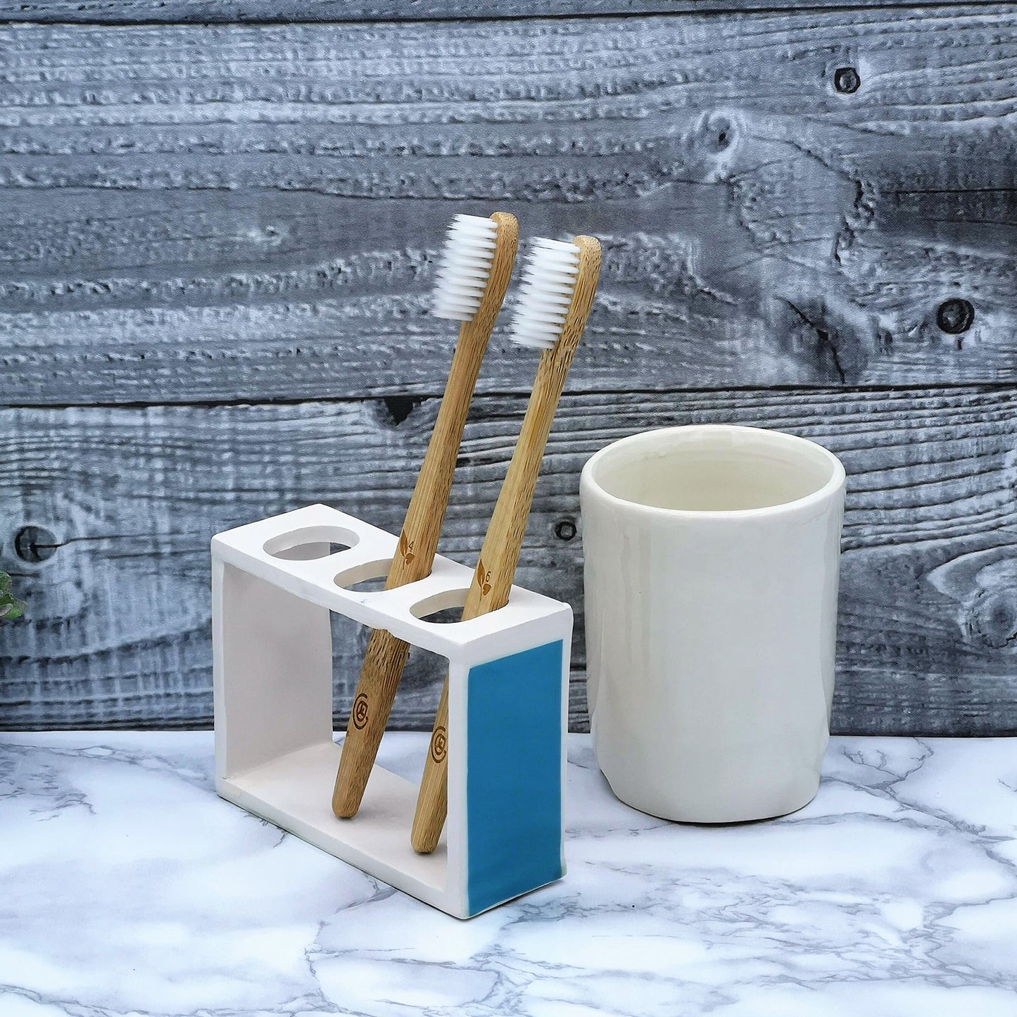 TOOTHBRUSH HOLDER, CERAMIC Cute Holder, Best Desk Organizer For Pens Pencils and Brushes, Zero Waste Gifts - Ceramica Ana Rafael