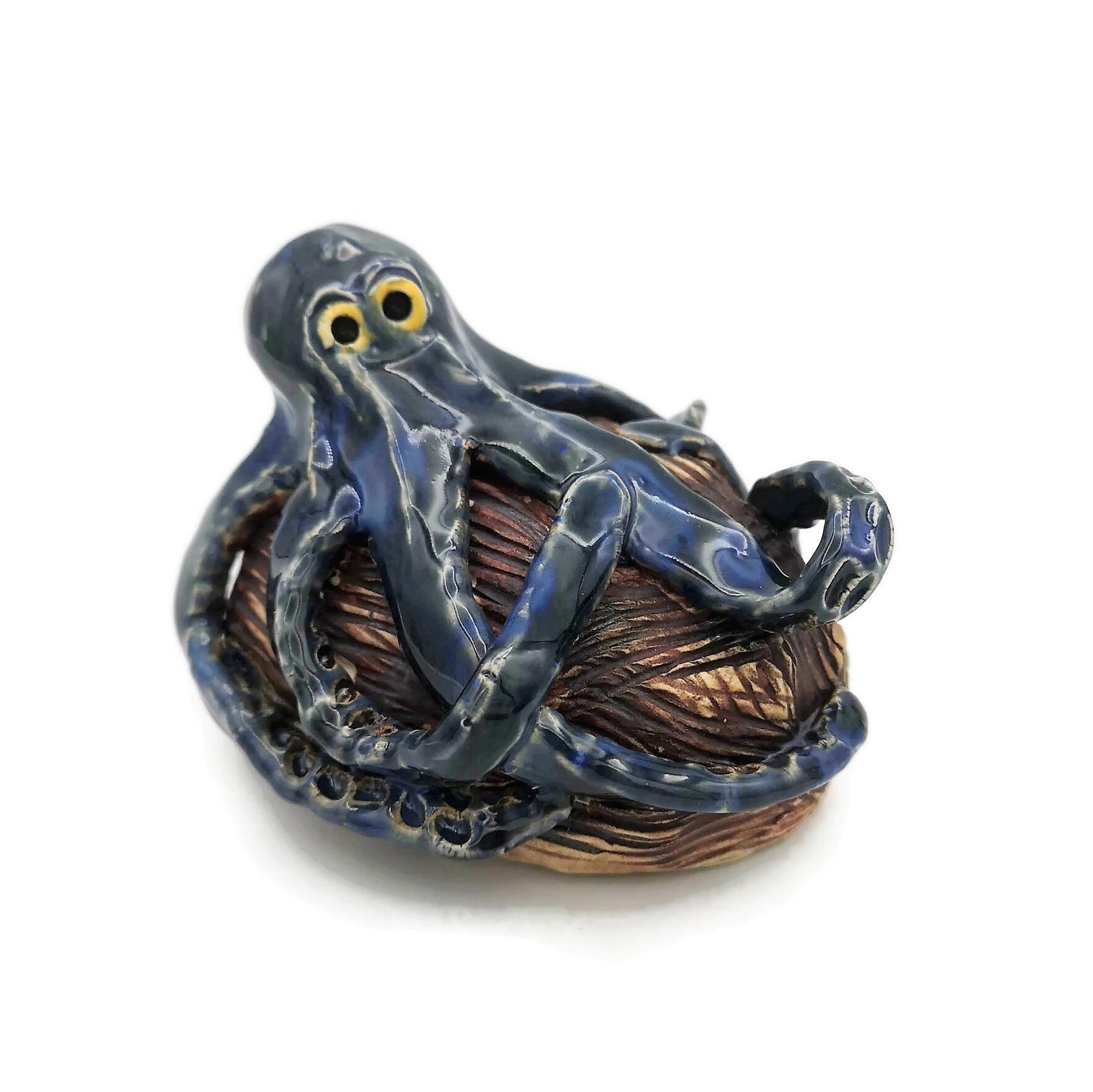 Modern Handmade Ceramic Sculpture, Octopus Contemporary Art, Custom Fish Tank Decor, Coastal Decor Table Sculpture, Aquarium Decor - Ceramica Ana Rafael