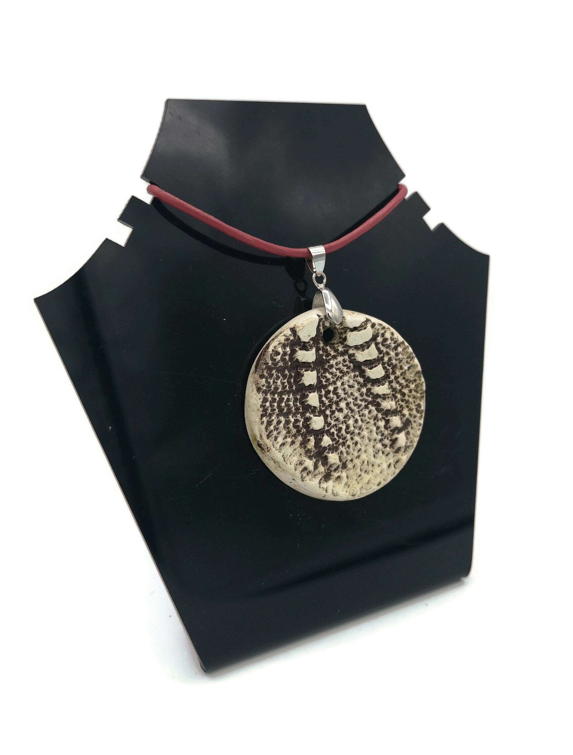 1Pc 35/45mm Handmade Ceramic Textured Necklace Pendant For Jewelry Making, Large Circle Modern Clay Charms Round Shape, Vintage Lace Texture