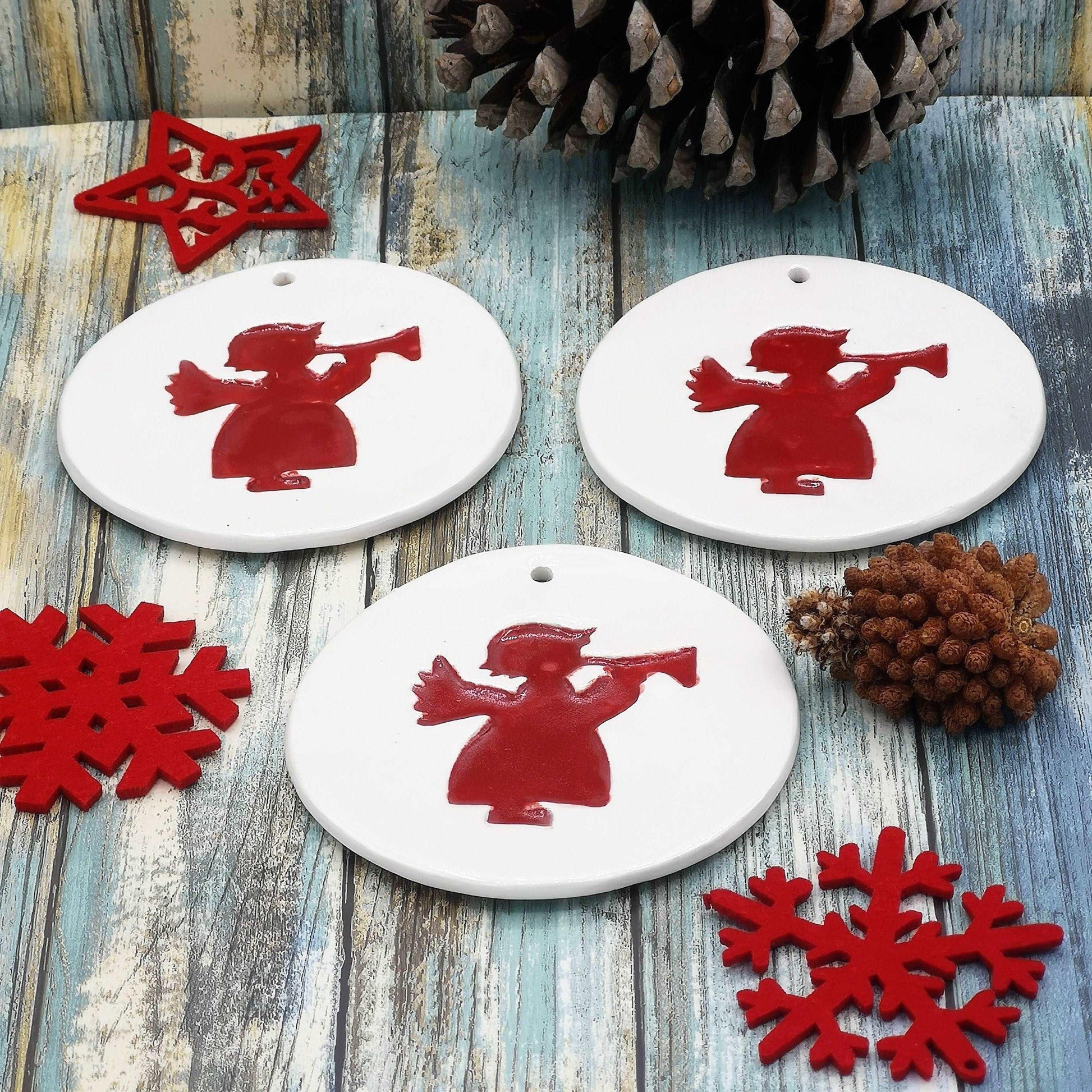 1Pc Handmade Ceramic Red and White Angel Wall Hanging, Round Christmas Tree Ornaments, Christian Wall Art, Pottery Nursery Wall Art