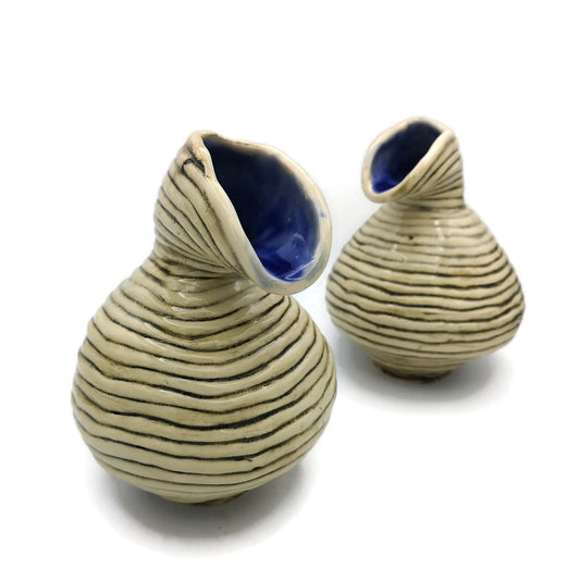 Textured Ceramic Bud Vase, Unique Flower Vase Best Gifts For Him, Irregular Shape Handmade Stoneware Pottery Mid Century Modern - Ceramica Ana Rafael