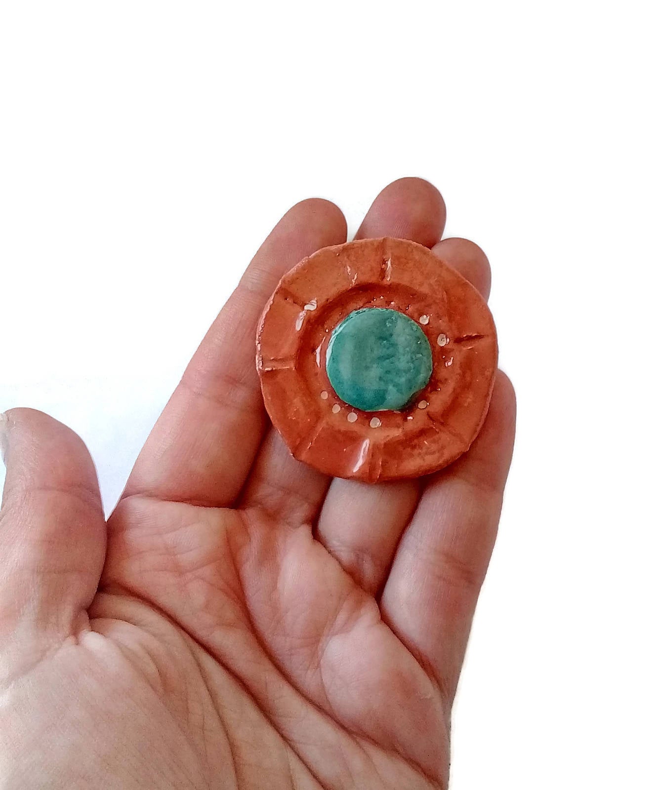 Handmade Ceramic Cameo Brooch, Best Gifts For Her, Broach Pin, Grandma Christmas Gifts, Mom Birthday Gift From Daughter - Ceramica Ana Rafael