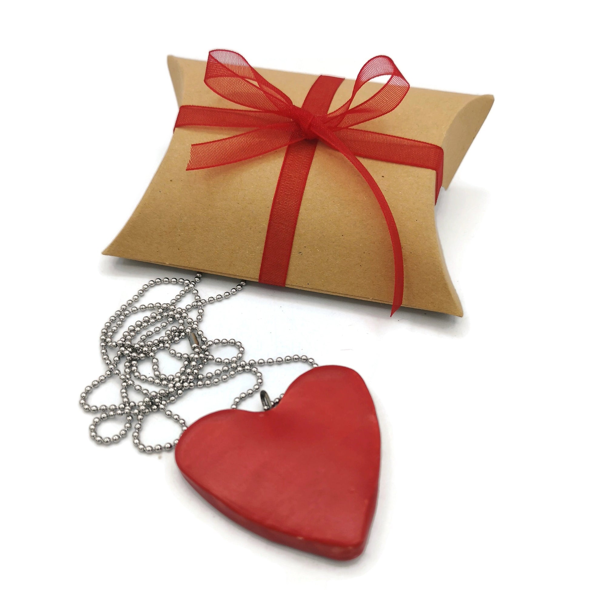 Handmade Ceramic Red Heart Necklace Pendant For Women, Aesthetic Necklace For Mom, Cute Gift For Her, Mothers Day Gift From Daughter - Ceramica Ana Rafael