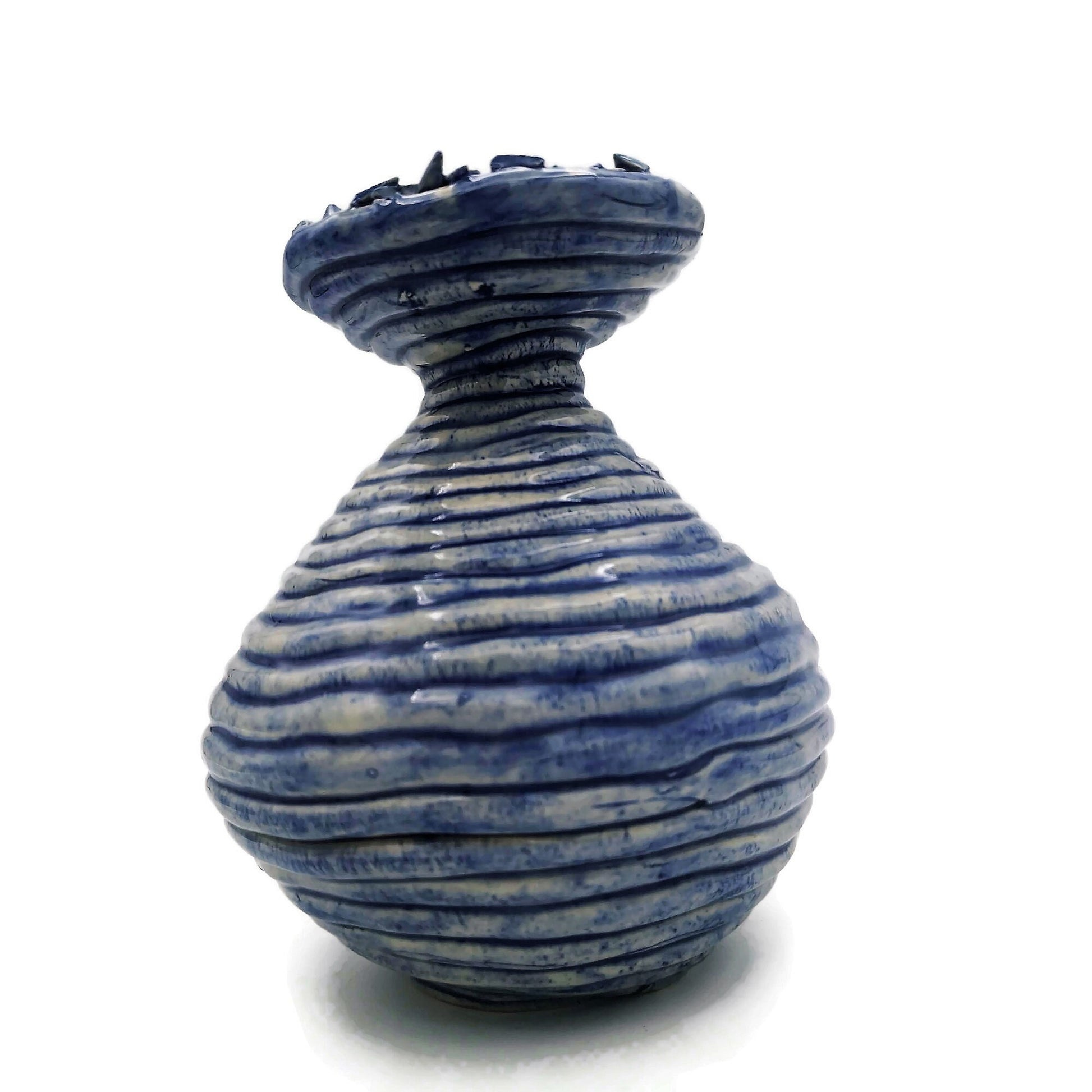 Textured Ceramic Bud Vase, Irregular Shape Handmade Stoneware Pottery, Unique Flower Vase Best Gifts For Him, Sculptural Boho Large Vase - Ceramica Ana Rafael