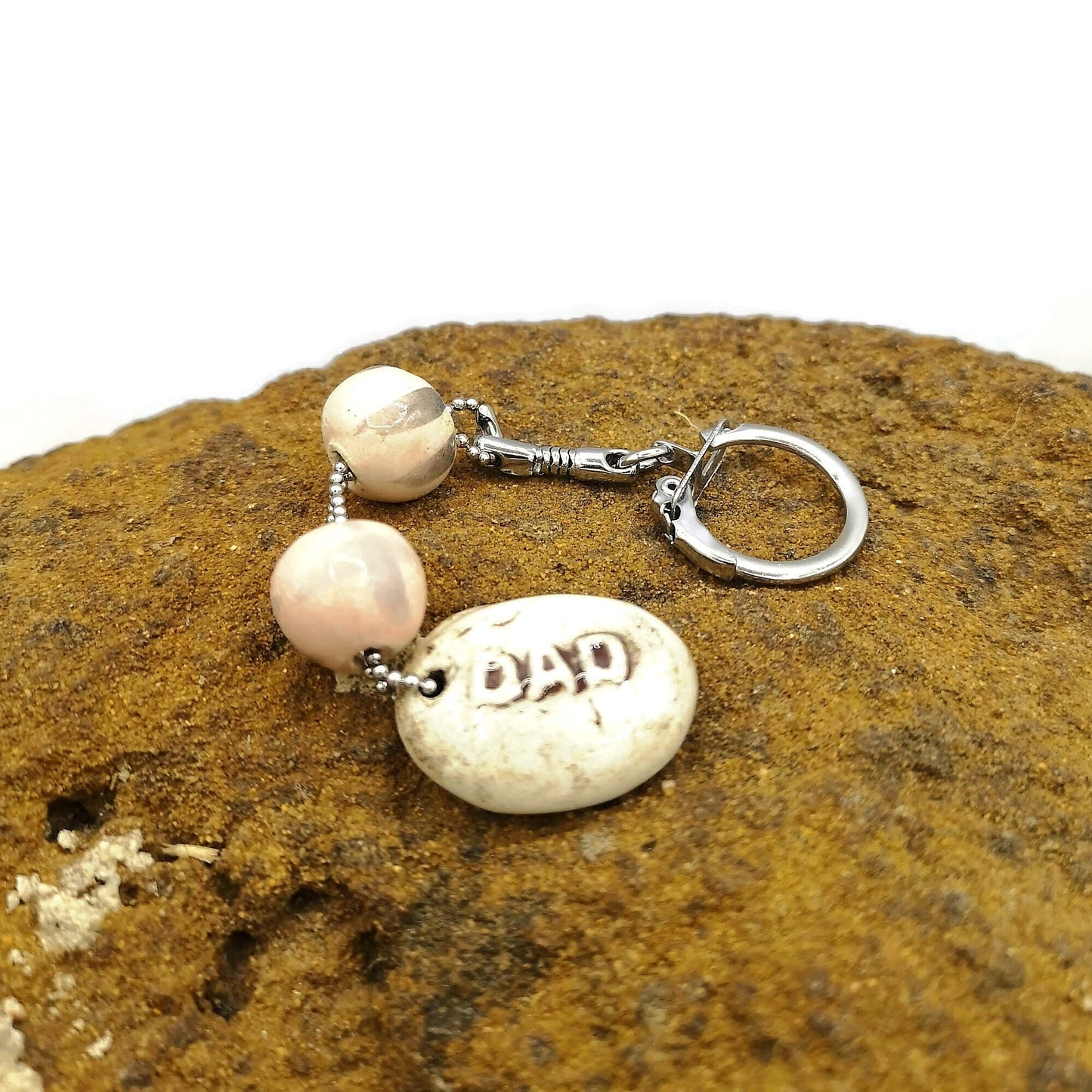 DAD KEYCHAIN, BEADED Keychain For Men Customizable, Cool Clay Charm Keyring Beaded Accessories Gift For Daddy, Dad Birthday Gift - Ceramica Ana Rafael