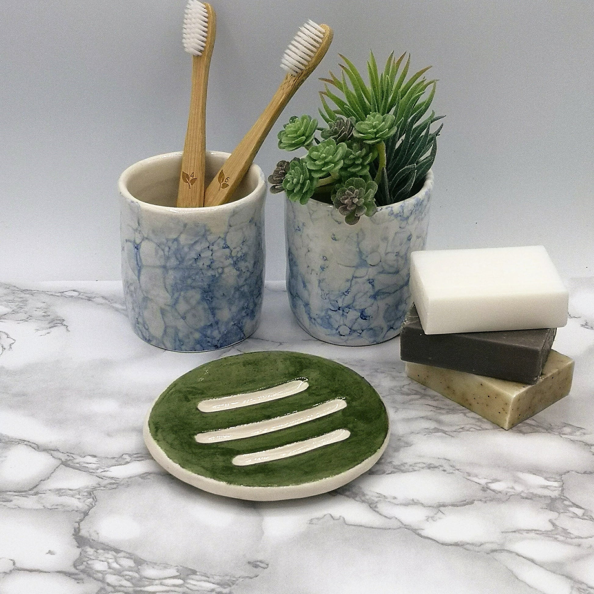 SOAP BAR HOLDER, Ceramic Soap Dish Soap Holder, Eco Friendly Bathroom Accessories, Zero waste Clay Soap Dish, Soap Tray, Soap Bar Holder - Ceramica Ana Rafael
