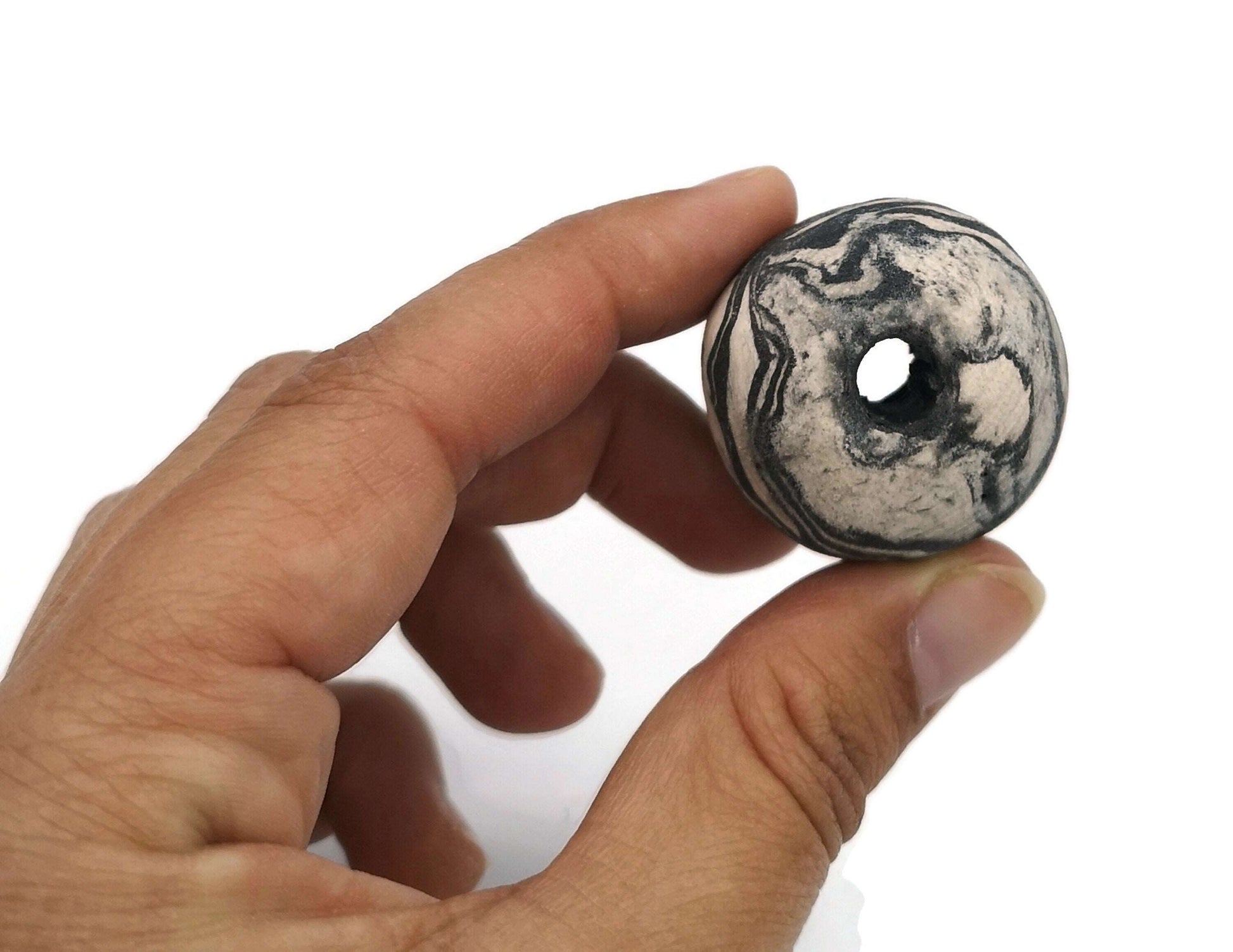 1Pc 30mm Handmade Ceramic Macrame Beads Large Hole, Extra Large Marbled Black And White Jewelry Making Supplies, Artisan Beads