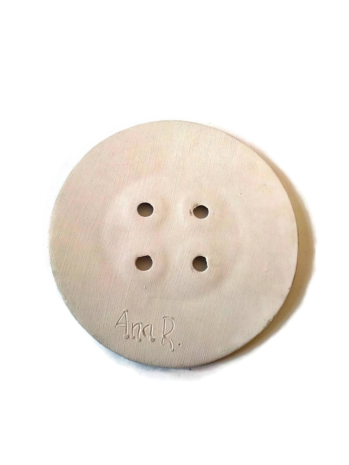 1Pc 145mm Giant Round Sewing Buttons Wall Art, Mothers Day Gift, Handmade Ceramic Plant Mom Birthday Gift From Daughter, Best Sellers - Ceramica Ana Rafael