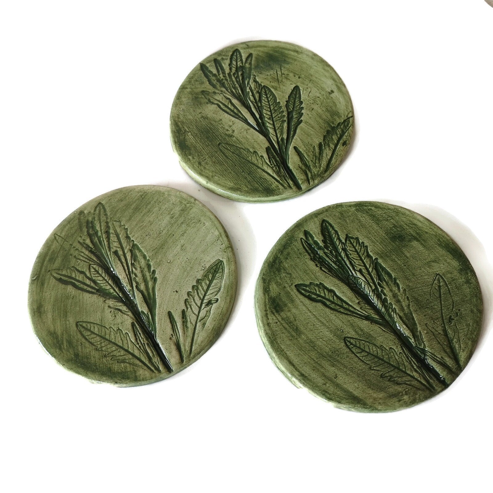 3Pcs Handmade Ceramic Coasters, Round Tiles With Cork Back and Green Lavender Leaves Design, Beer Coasters, Unusual Modern Pressed Plant - Ceramica Ana Rafael