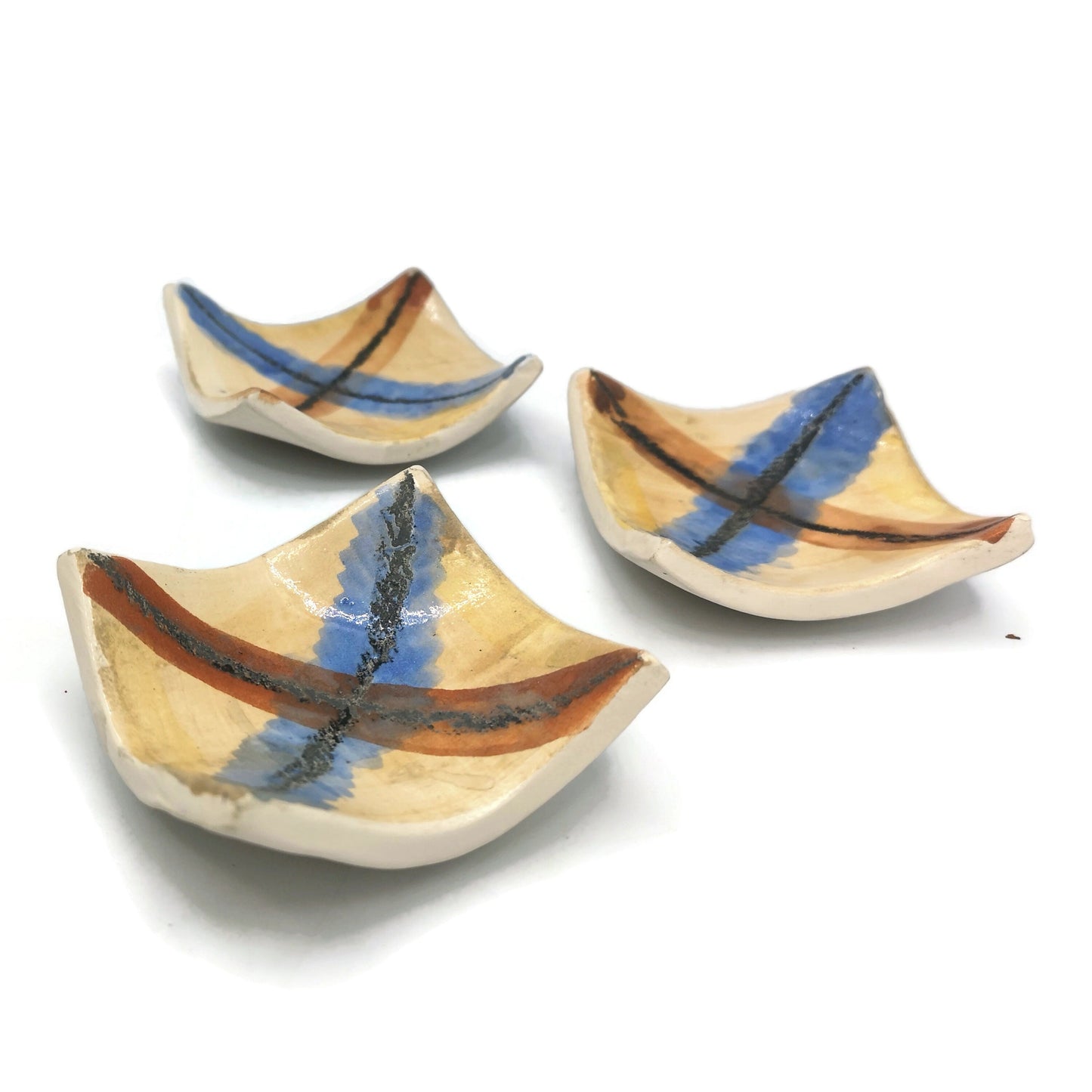 Handmade Ceramic Ring Holder Dish, Set Of 3 Small Square Shape Trinket Dishes For Guest Wedding Favors - Ceramica Ana Rafael