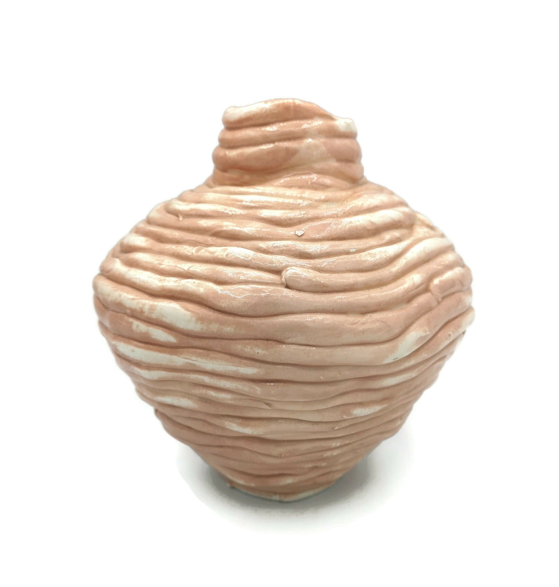 Handmade Ceramic Sculptural Pink Vase For Home Decor, Unique Textured Organic Shape Mid Century Modern Pottery 9th-anniversary gift for wife - Ceramica Ana Rafael