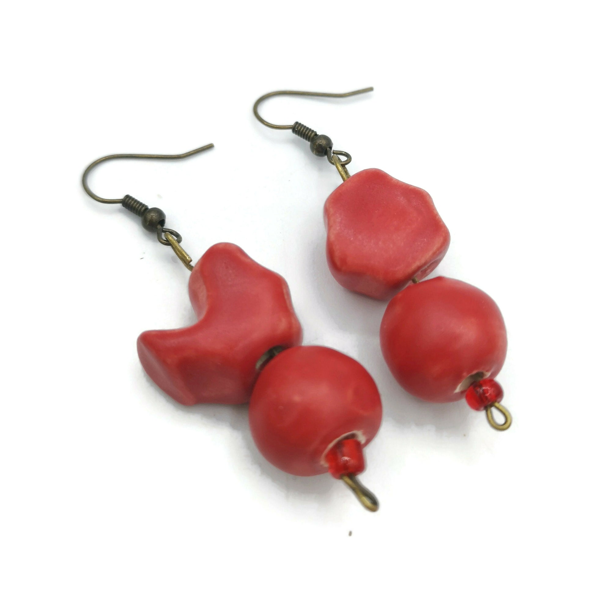 MISMATCHED EARRINGS ASYMMETRIC, Unique Ceramic Drop Earrings, 9th Anniversary Gift For Her, Artsy dangle Earrings, Aesthetic Earrings - Ceramica Ana Rafael