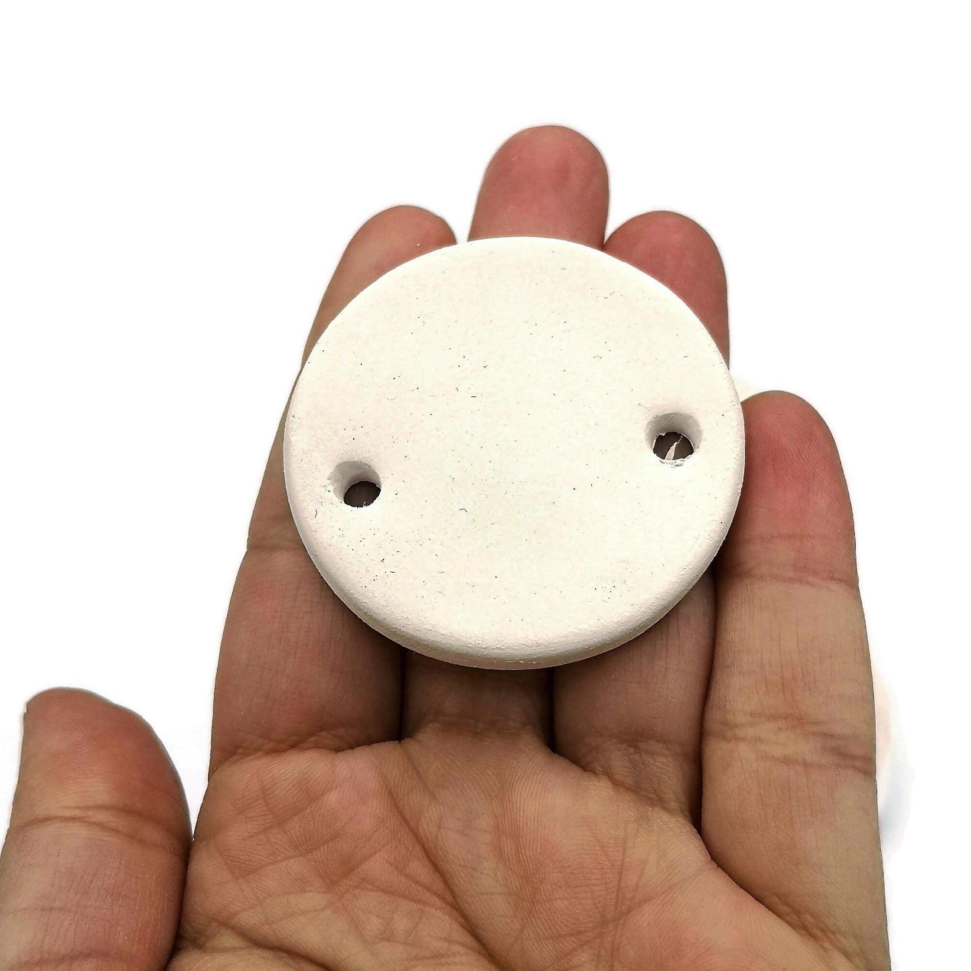 Pendant Blanks, Handmade Ceramic Bisque Charms 2 Holes Ready to Paint, Set of 4 Geometric Pendant, Diy Decorative Round Shape - Ceramica Ana Rafael