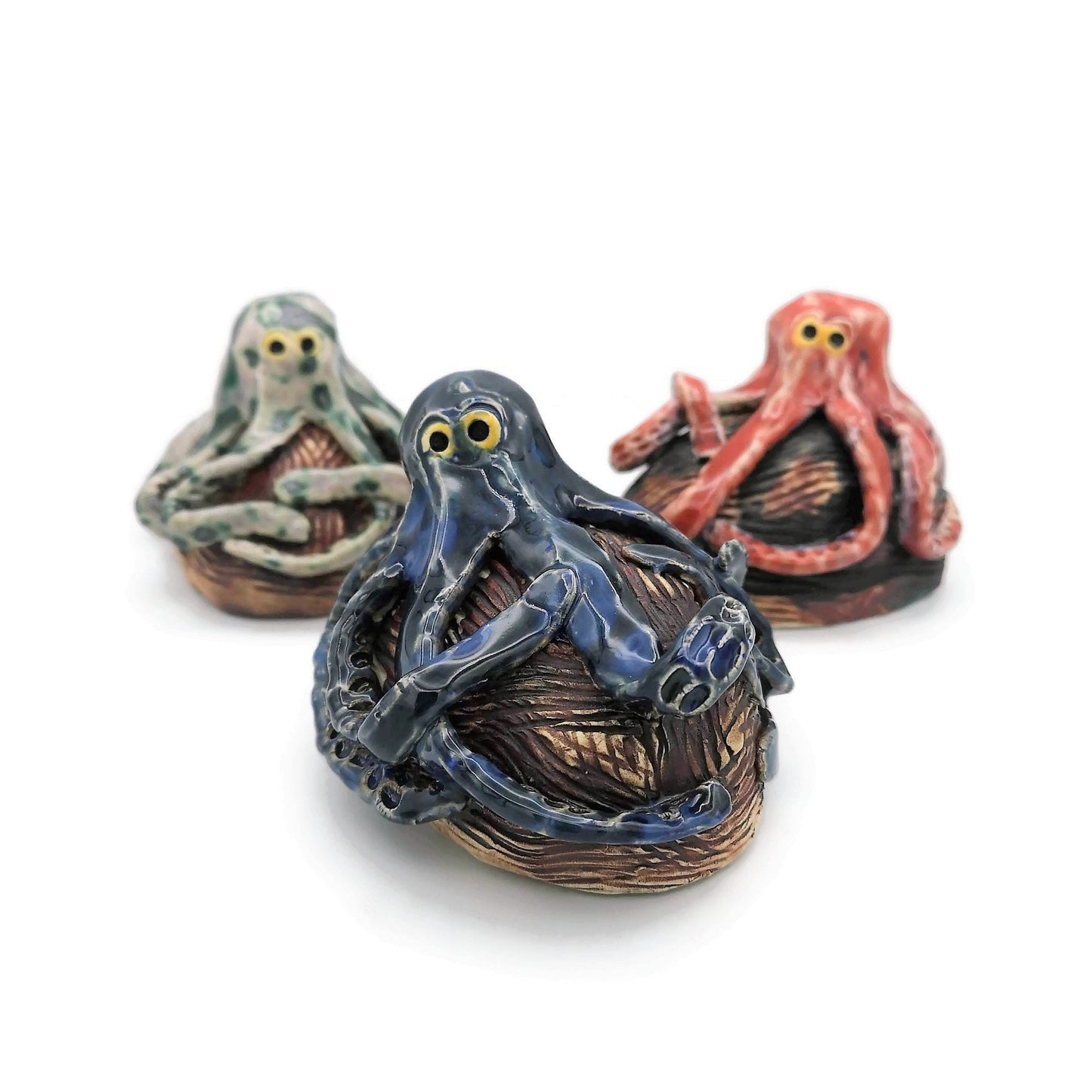 Modern Handmade Ceramic Sculpture, Octopus Contemporary Art, Custom Fish Tank Decor, Coastal Decor Table Sculpture, Aquarium Decor - Ceramica Ana Rafael