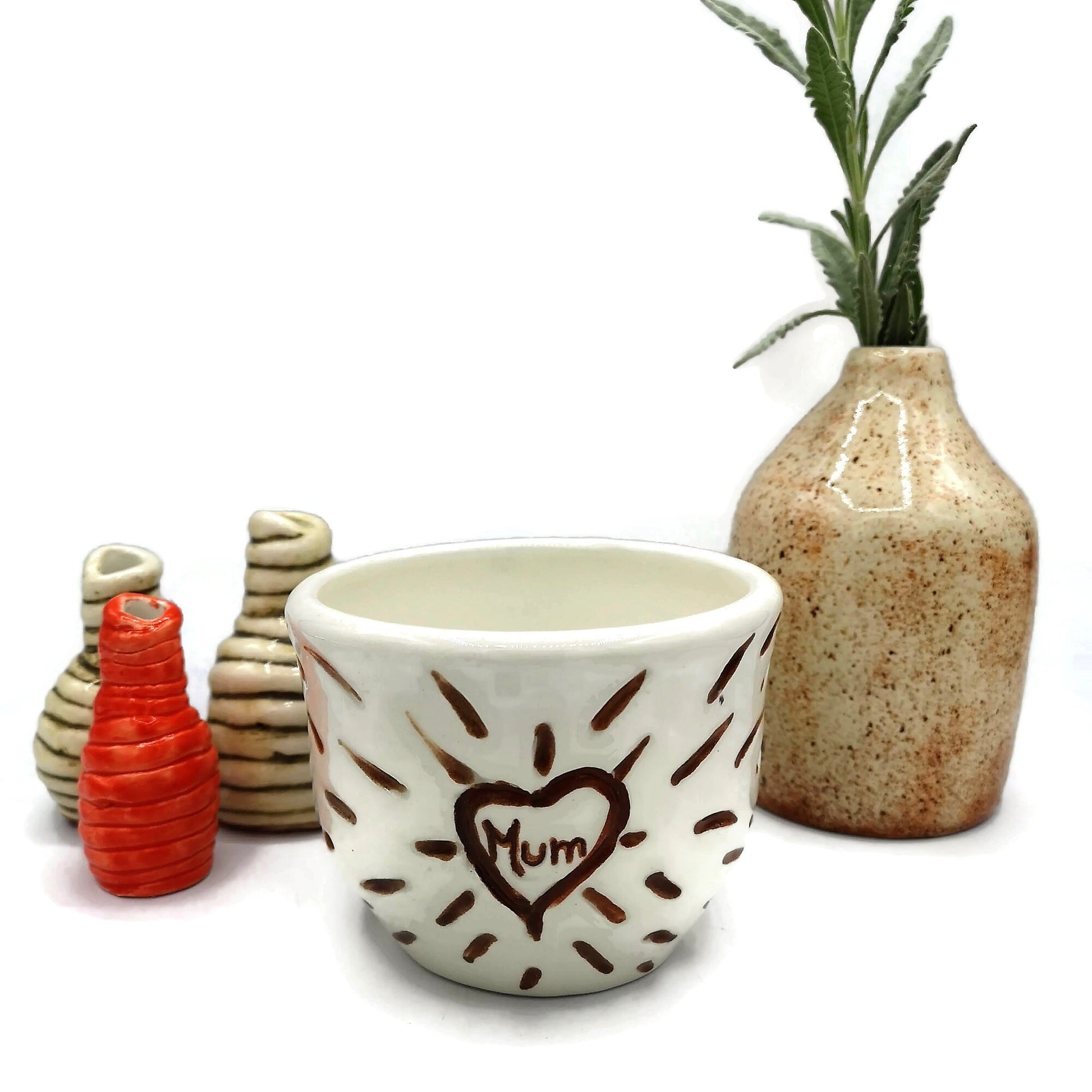 White Handmade Ceramic Bowl For Mum Birthday Gift From Daughter, Unique Mothers Day Gift, Artisan Pottery Trinket Bowl For Home Decor - Ceramica Ana Rafael