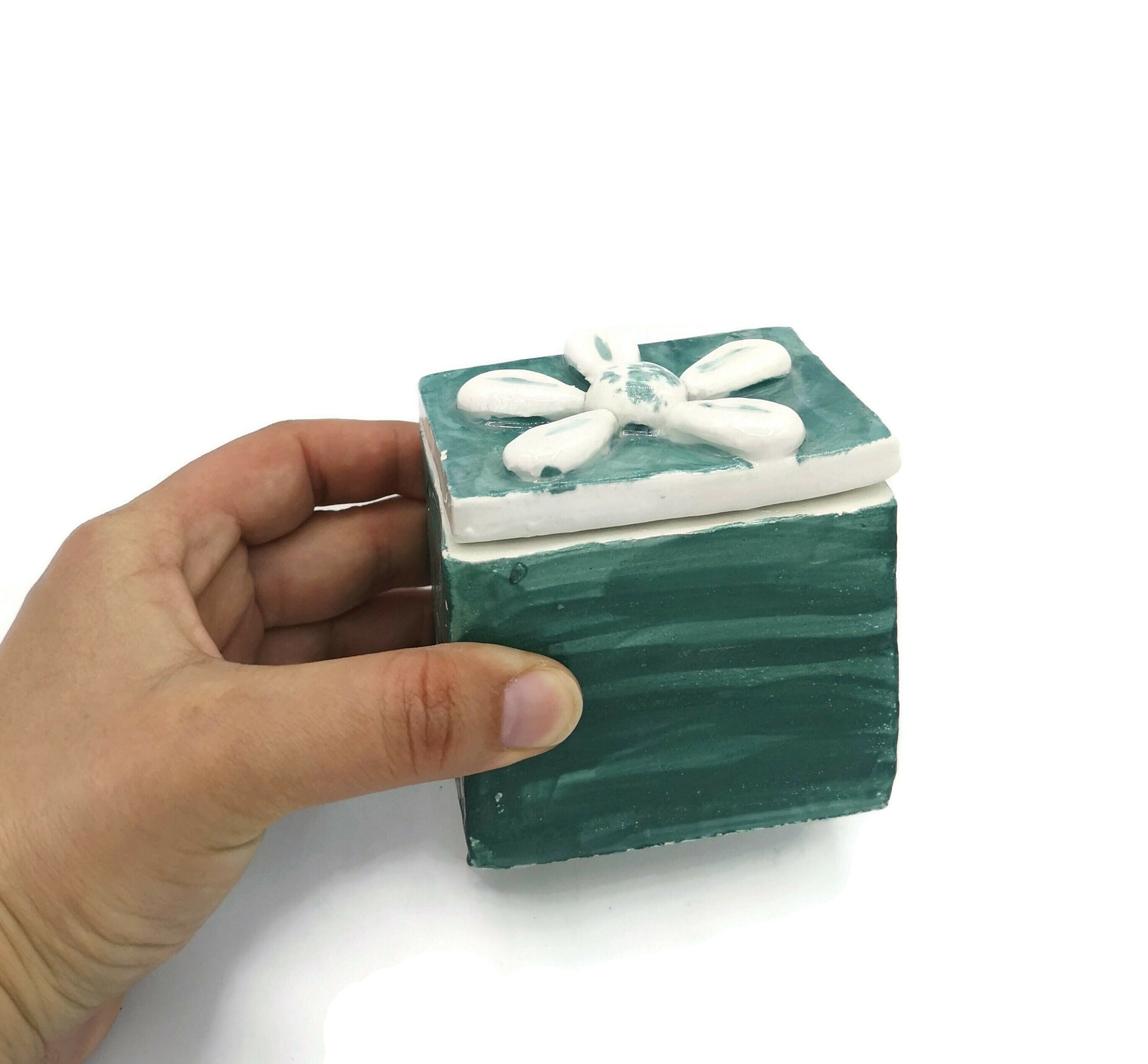 TRINKET BOX, CERAMIC Box, Custom Jewelry Box With Lid, Keepsake Box Mothers Day Gifts For Women Who Has Everything, Small Decorative Box - Ceramica Ana Rafael