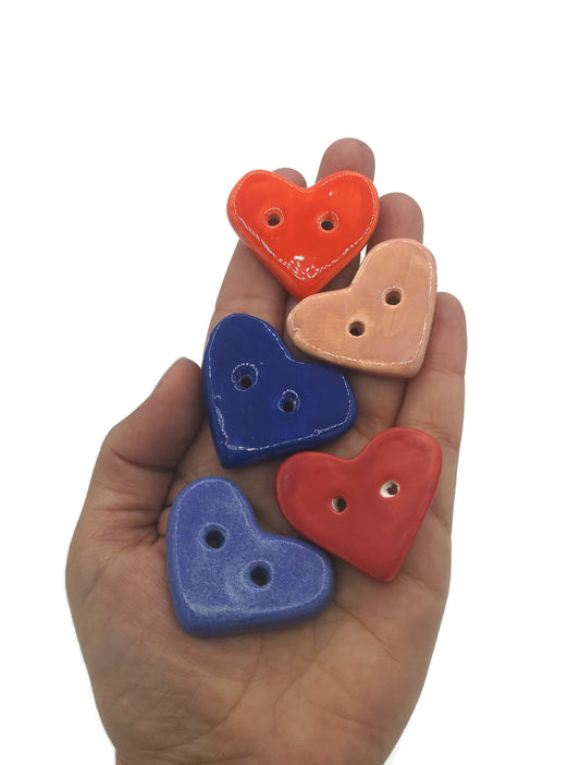 5Pc heart shaped sewing buttons, large buttons for sweater, handmade ceramic buttons for crafts, clay buttons, best seller blazer buttons - Ceramica Ana Rafael