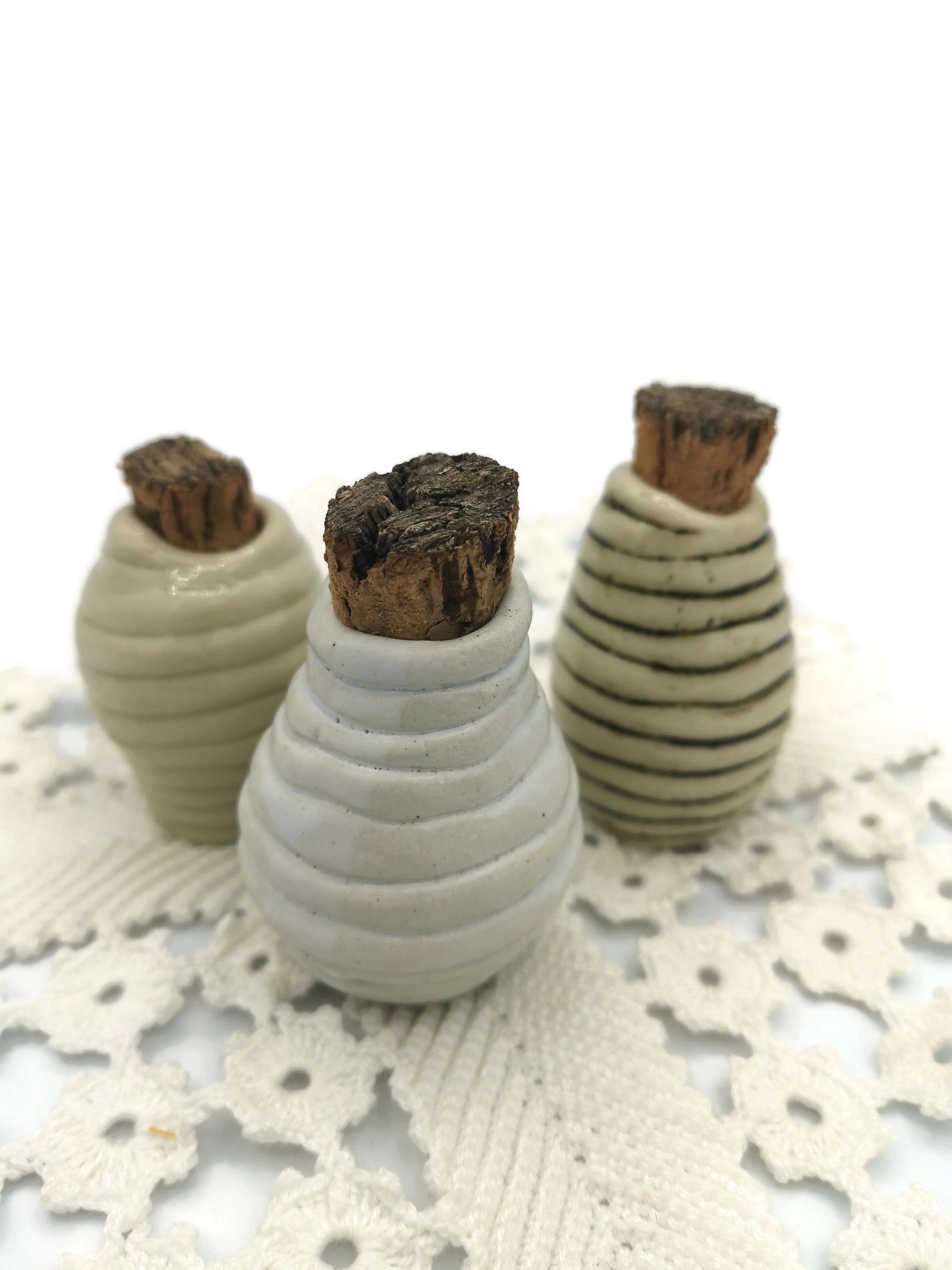 Small Ceramic Vase Set Of 3, Handmade Ceramic Bottle With Cork Stopper, Textured Pottery Mom Birthday Gift From Daughter - Ceramica Ana Rafael