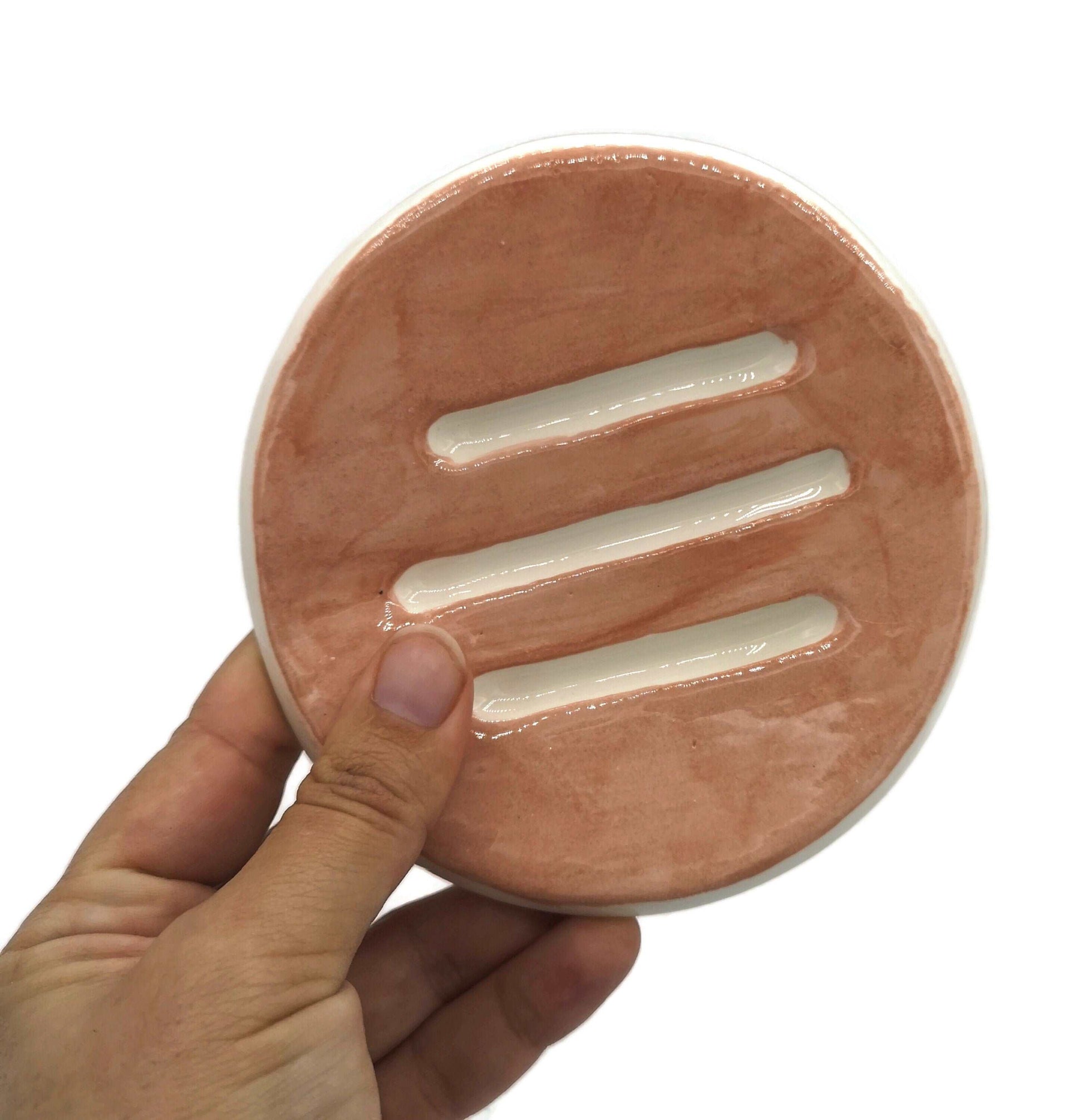 12cm/4.72in Handmade Ceramic Round Pink Soap Bar Holder For Bathroom Decor, Clay Soap Dish Drain, Eco Friendly Zero Waste Pottery Soap Tray