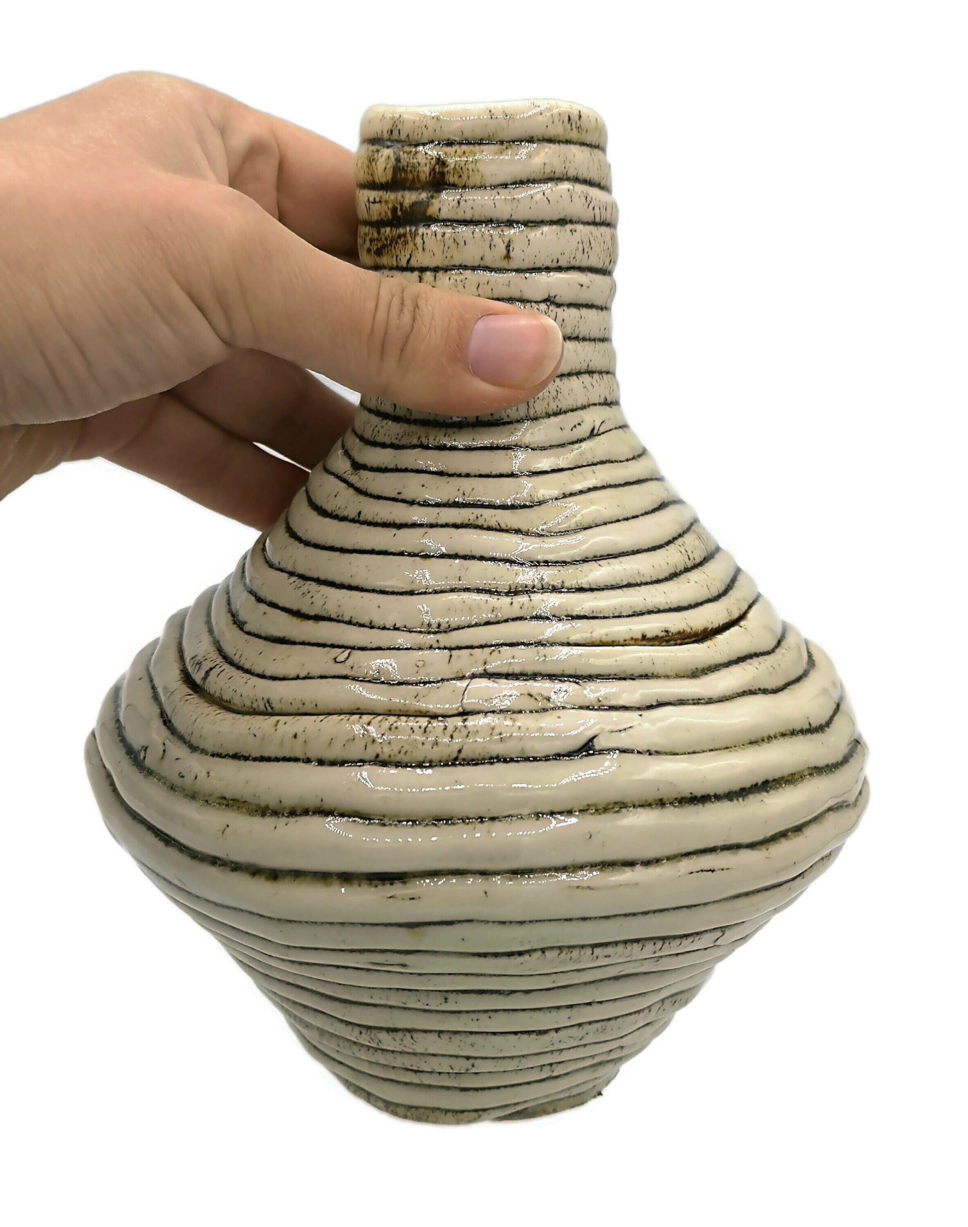 textured ceramic bud vase irregular shape handmade pottery, Unique Flower vase Best Gifts For Him, Boho bud vase large - Ceramica Ana Rafael