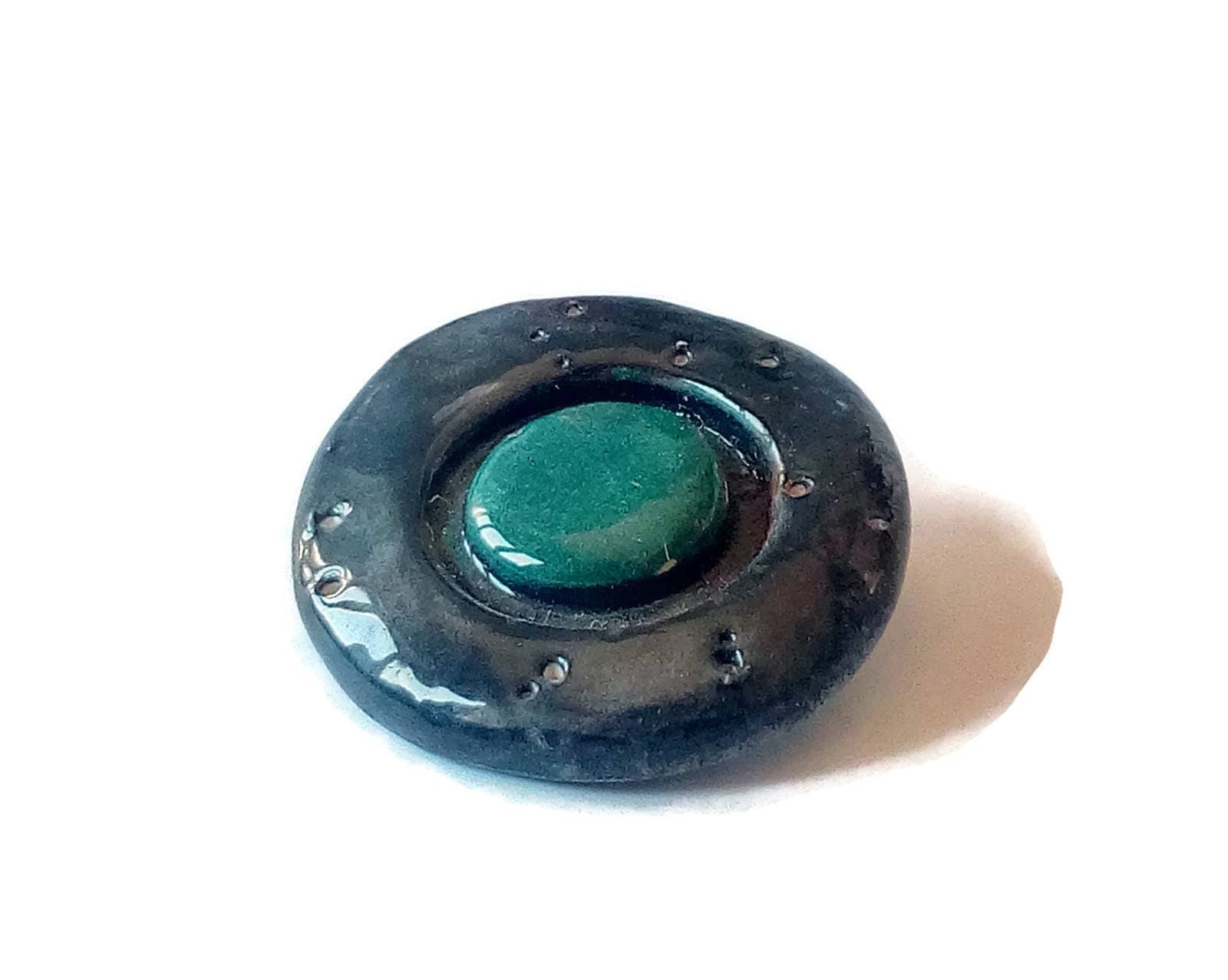 Small Handmade Round Shape Ceramic Jewelry For Women, Scarf Brooch Gift For Wife - Ceramica Ana Rafael