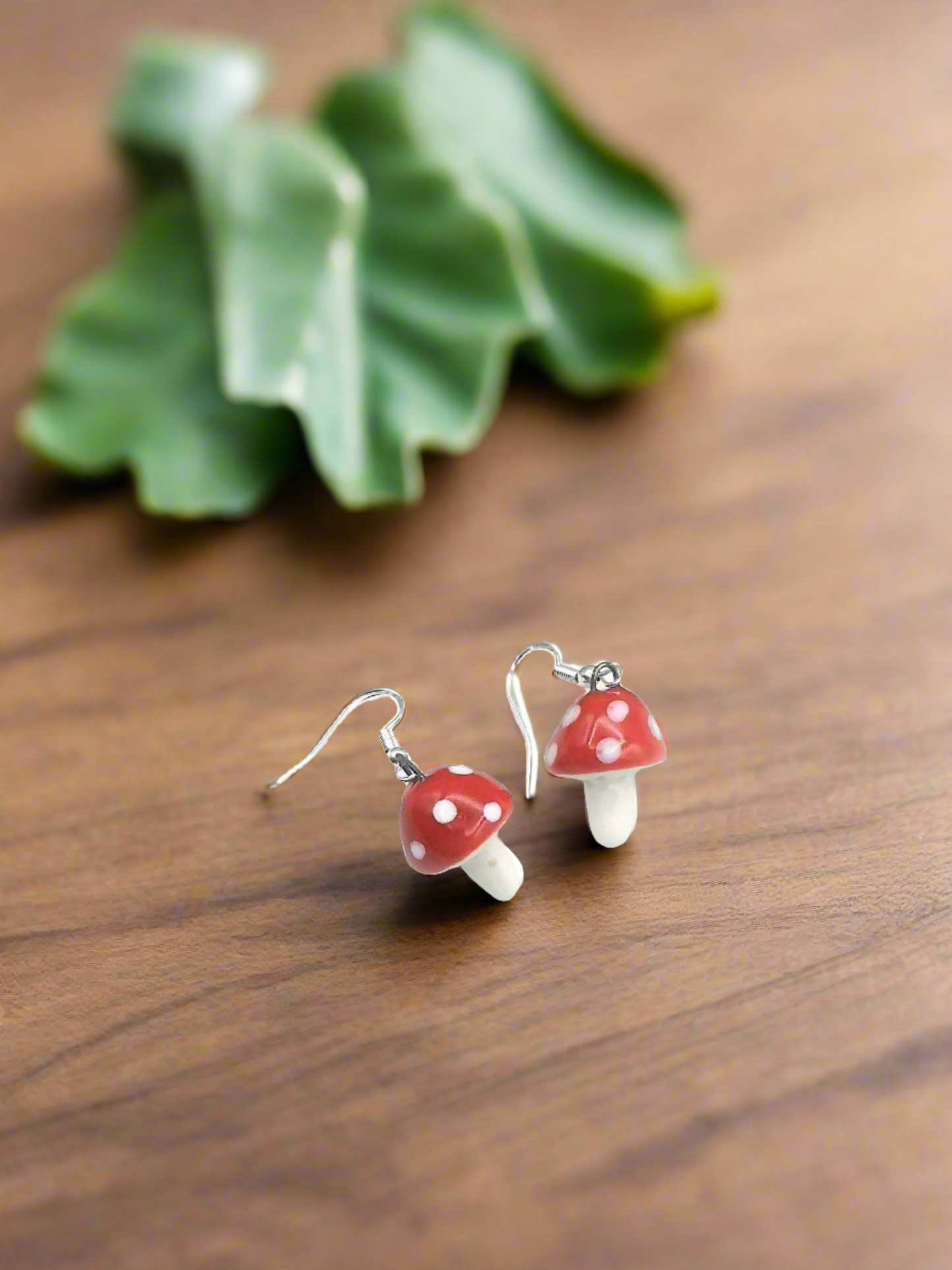 Pendientes de setas rojas de cerámica hechos a mano para mujeres, regalo de joyería artesanal Cottagecore para ella, los mejores pendientes colgantes lindos de plata de ley boho