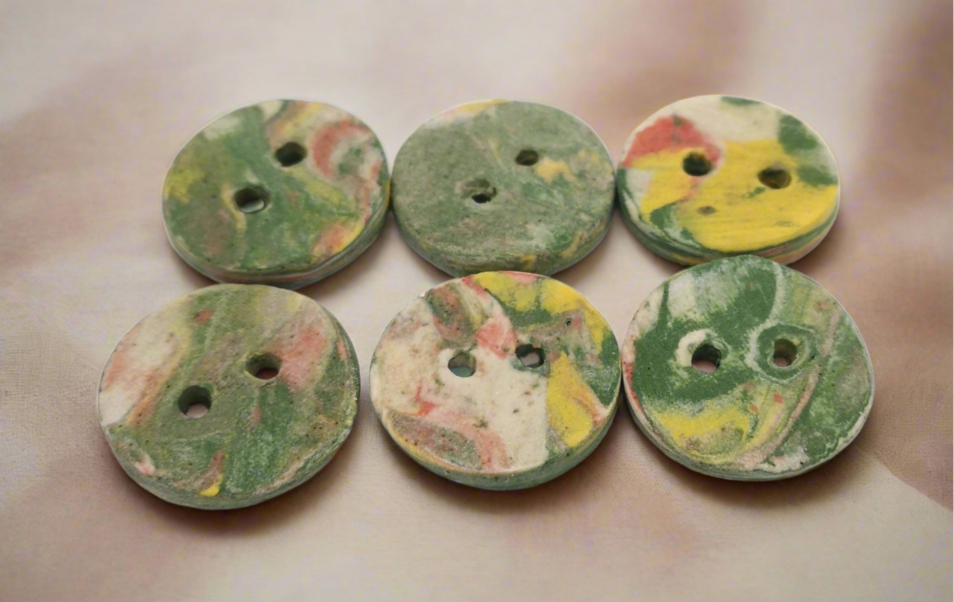 Handmade Ceramic Sewing Buttons Lot Of 6, Novelty Buttons For Crafts, Best Sellers Custom Buttons, Unique Backpack Buttons Cute, Coat Button - Ceramica Ana Rafael