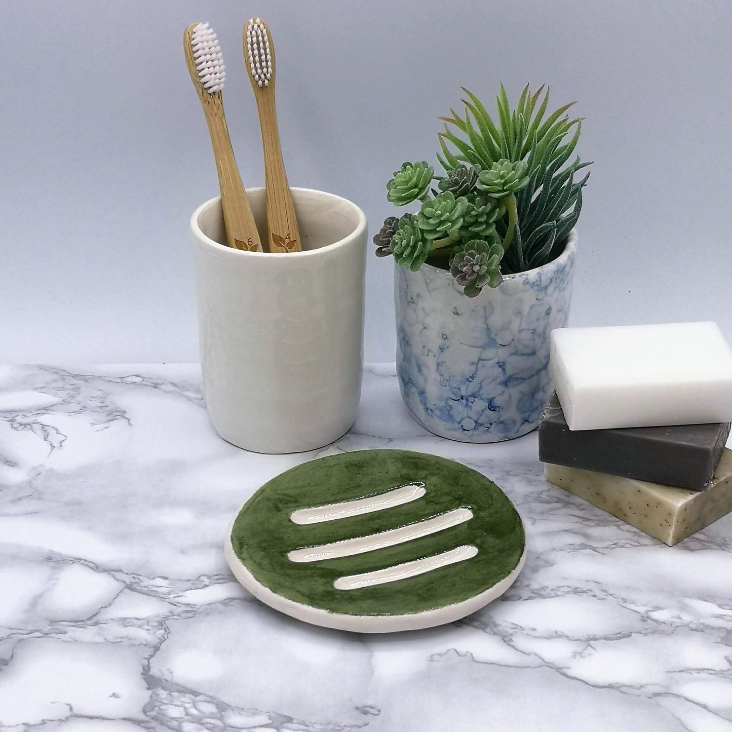 SOAP BAR HOLDER, Ceramic Soap Dish Soap Holder, Eco Friendly Bathroom Accessories, Zero waste Clay Soap Dish, Soap Tray, Soap Bar Holder - Ceramica Ana Rafael