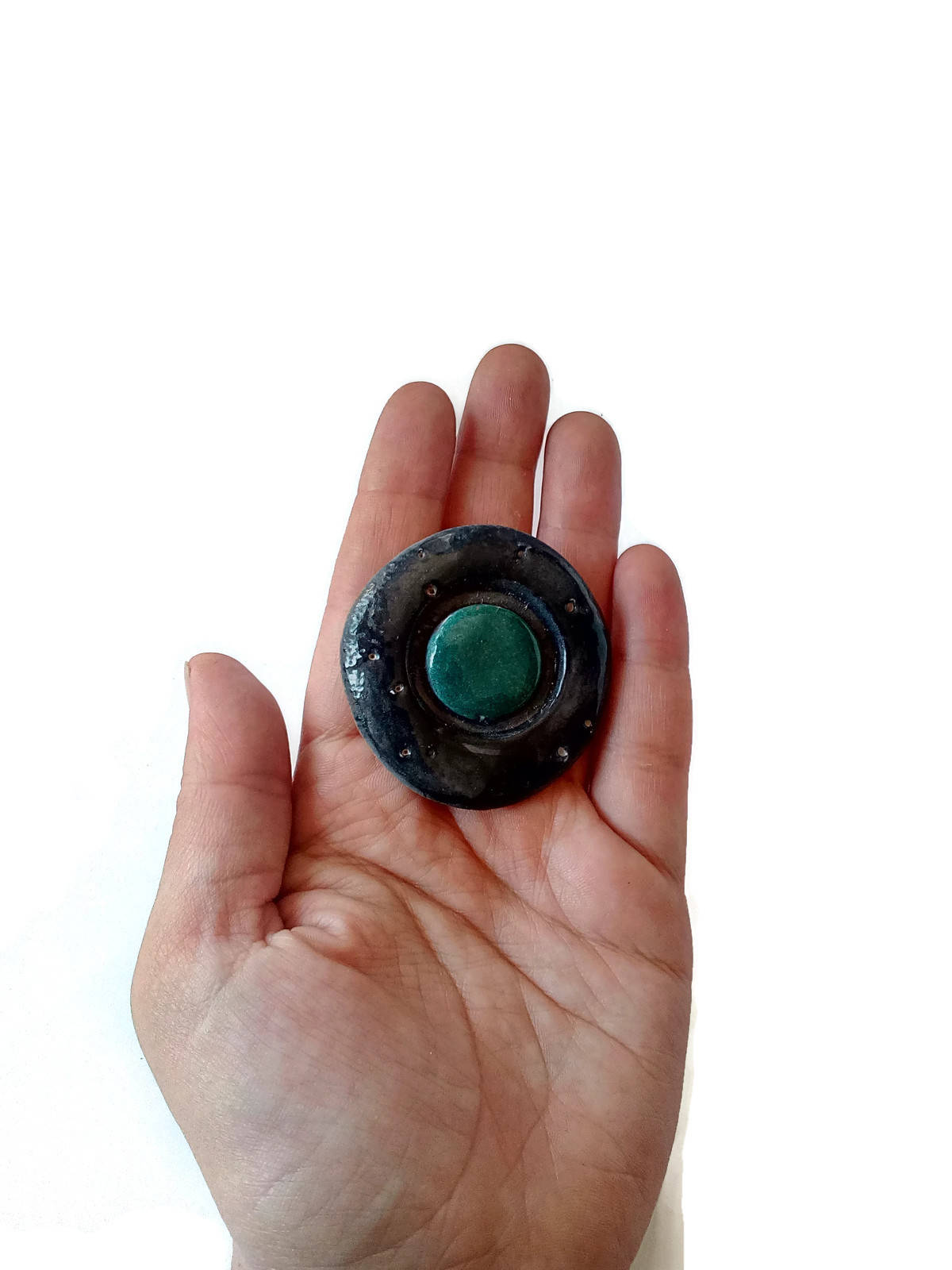 Small Handmade Round Shape Ceramic Jewelry For Women, Scarf Brooch Gift For Wife - Ceramica Ana Rafael