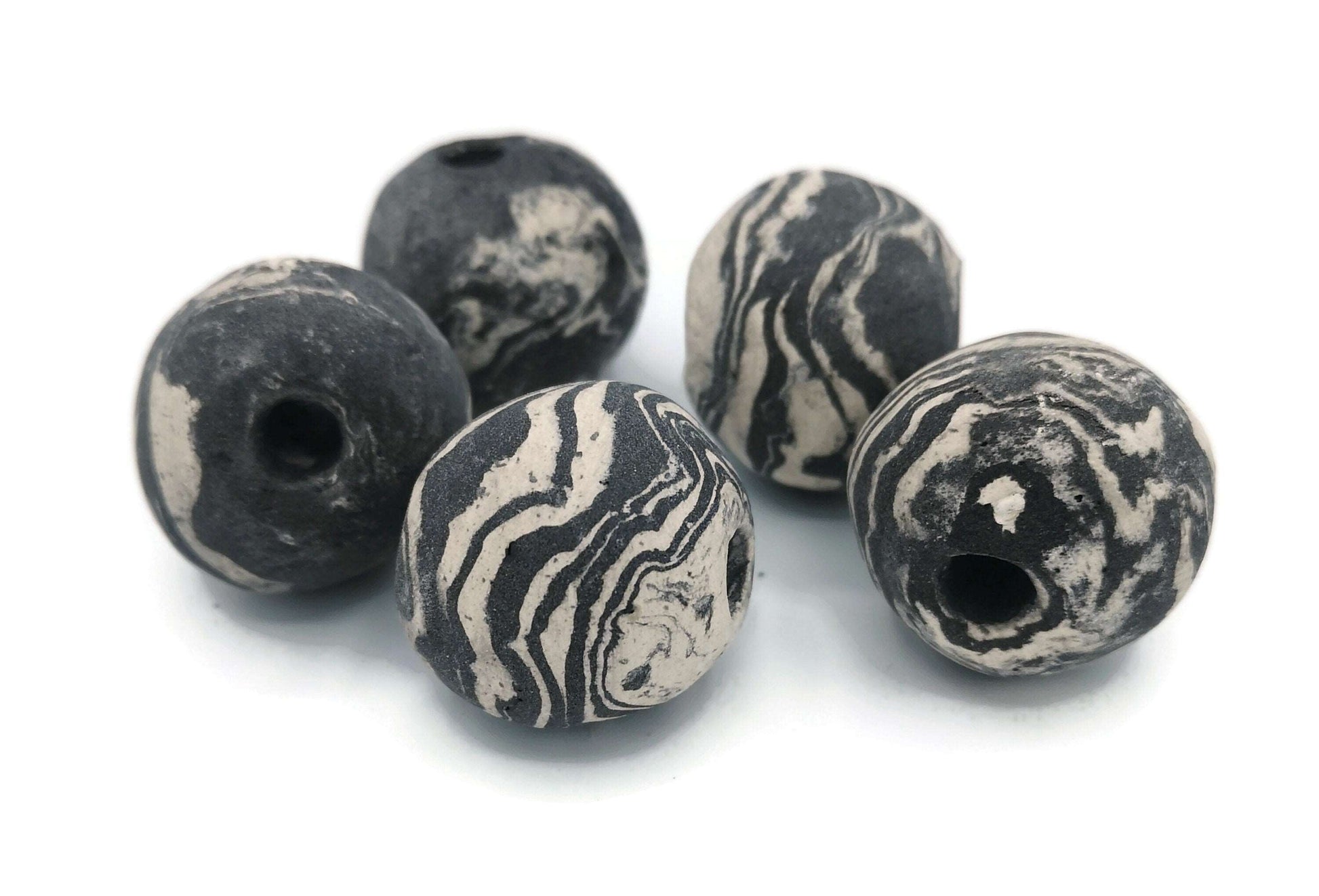 1Pc 30mm Handmade Ceramic Macrame Beads Large Hole, Extra Large Marbled Black And White Jewelry Making Supplies, Artisan Beads