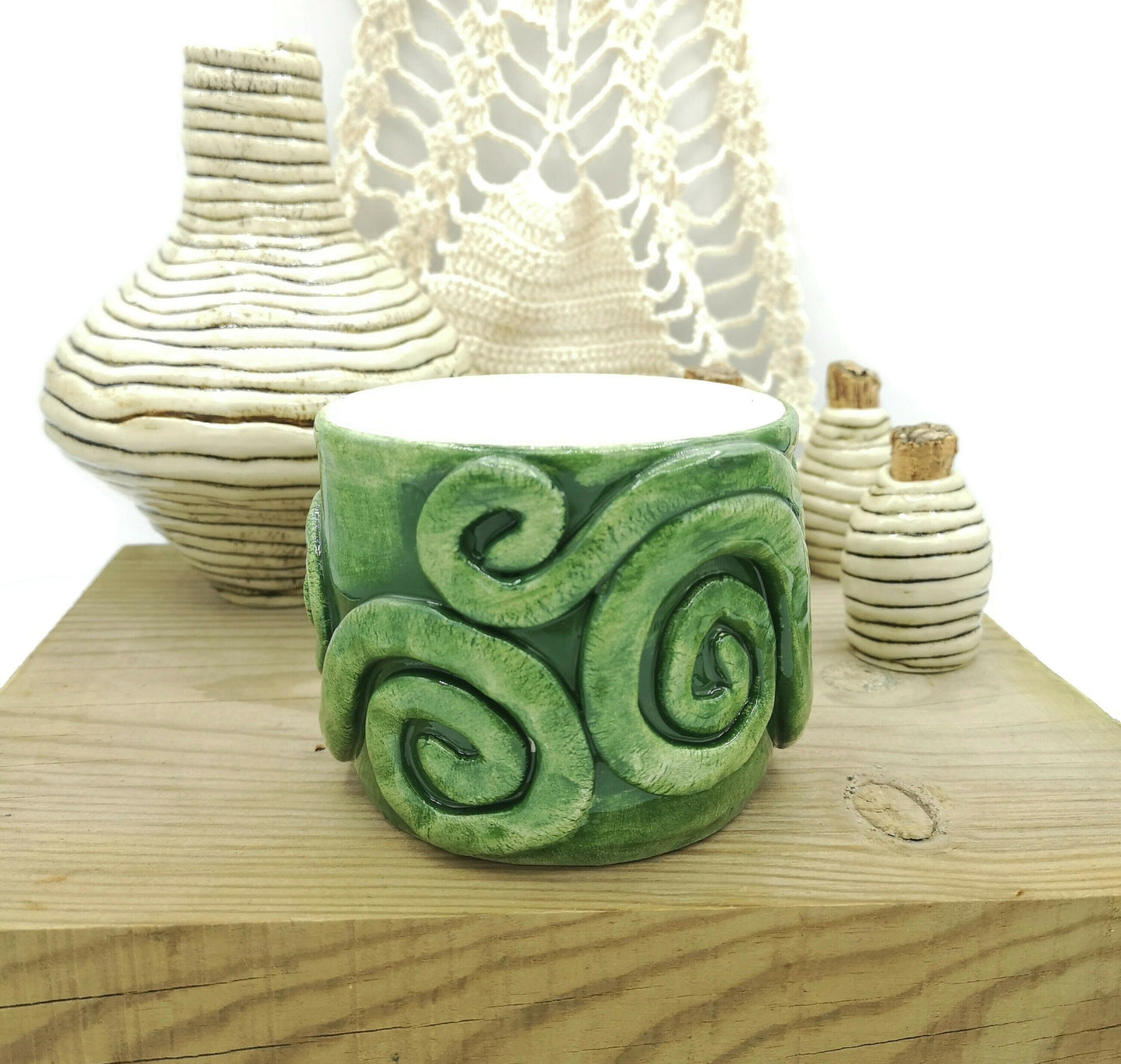 Handmade Ceramic Textured Green Vase For Home Decor, Pottery Succulent Planter Pot, Sculptural Utensil Holder, Mothers Day Gift For Grandma - Ceramica Ana Rafael