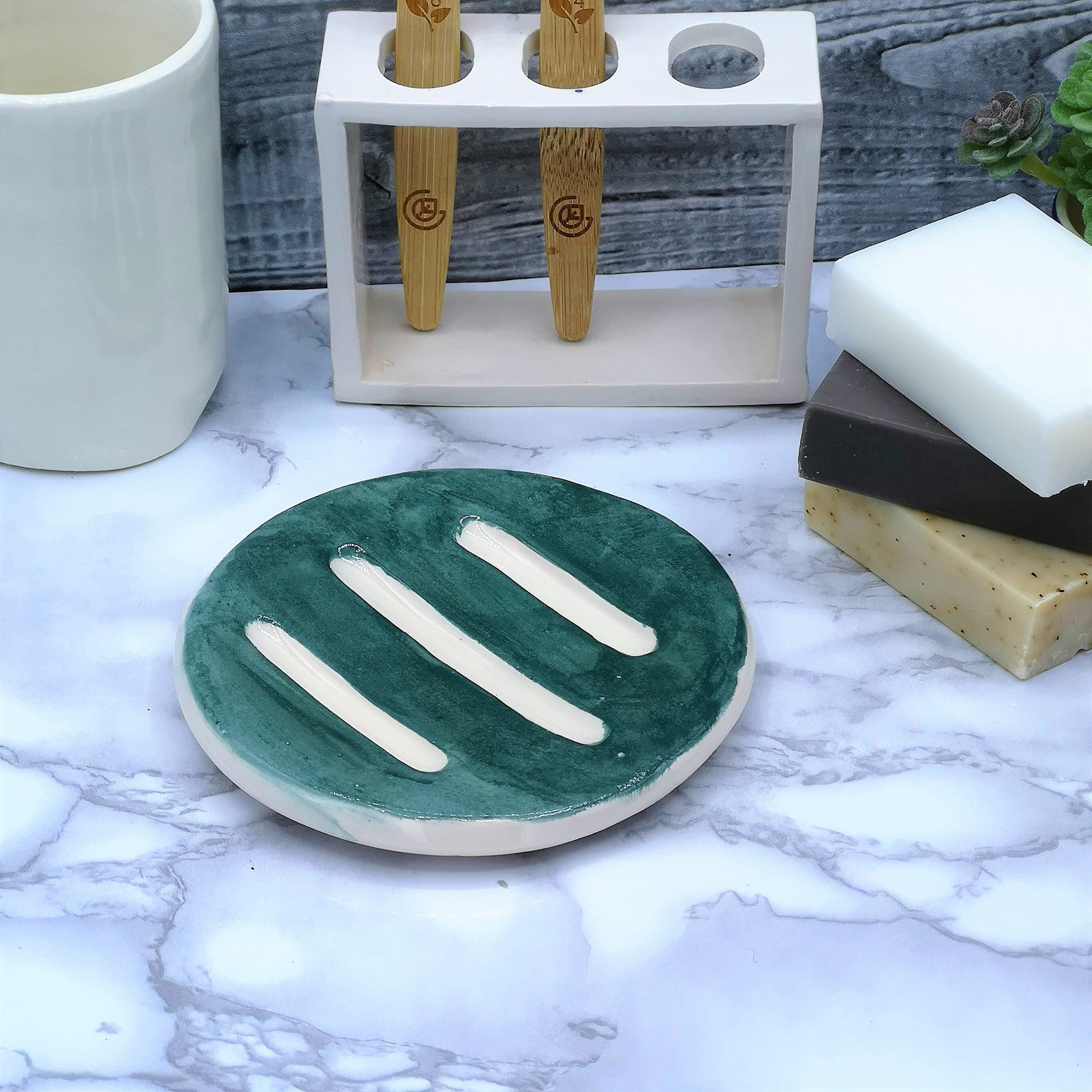 DRAINING SOAP DISH Soap Holder, Eco Friendly Bathroom Accessories, Zero waste Clay Soap Dish, Drain Soap Dish, Soap Tray, Soap Bar Holder - Ceramica Ana Rafael