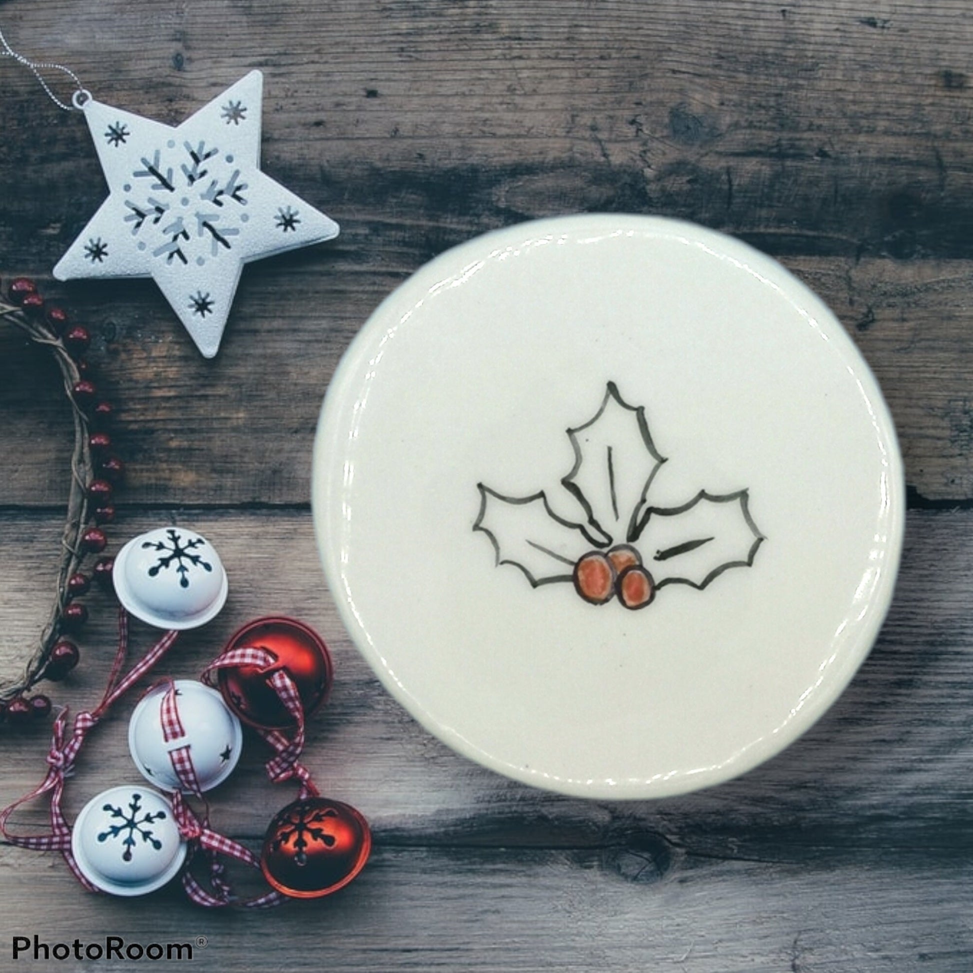 christmas coasters for drinks, round coaster pottery, trending now, ceramic coasters handmade - Ceramica Ana Rafael