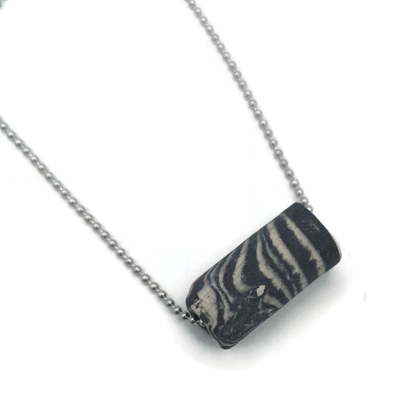 Everyday Aesthetic Necklace For Men, Simple Necklace, Matte Black And White Single Bead Handmade Ceramic Jewelry For Him - Ceramica Ana Rafael