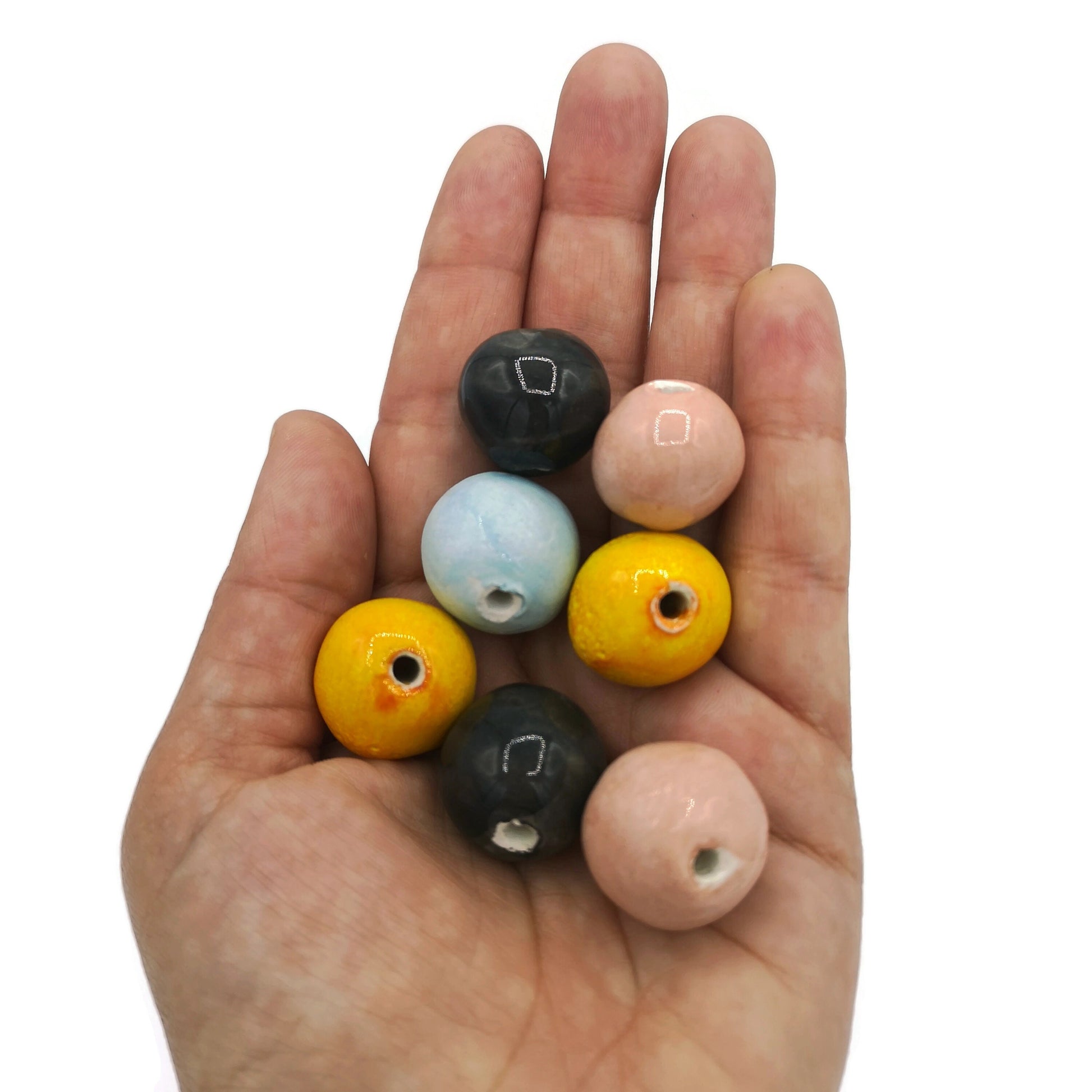 7Pc Round Mixed Handmade Ceramic Beads, Unique Beads, Bubblegum Beads, Decorative Clay Beads for Jewelry Making And Crafts, Colorful Beads - Ceramica Ana Rafael