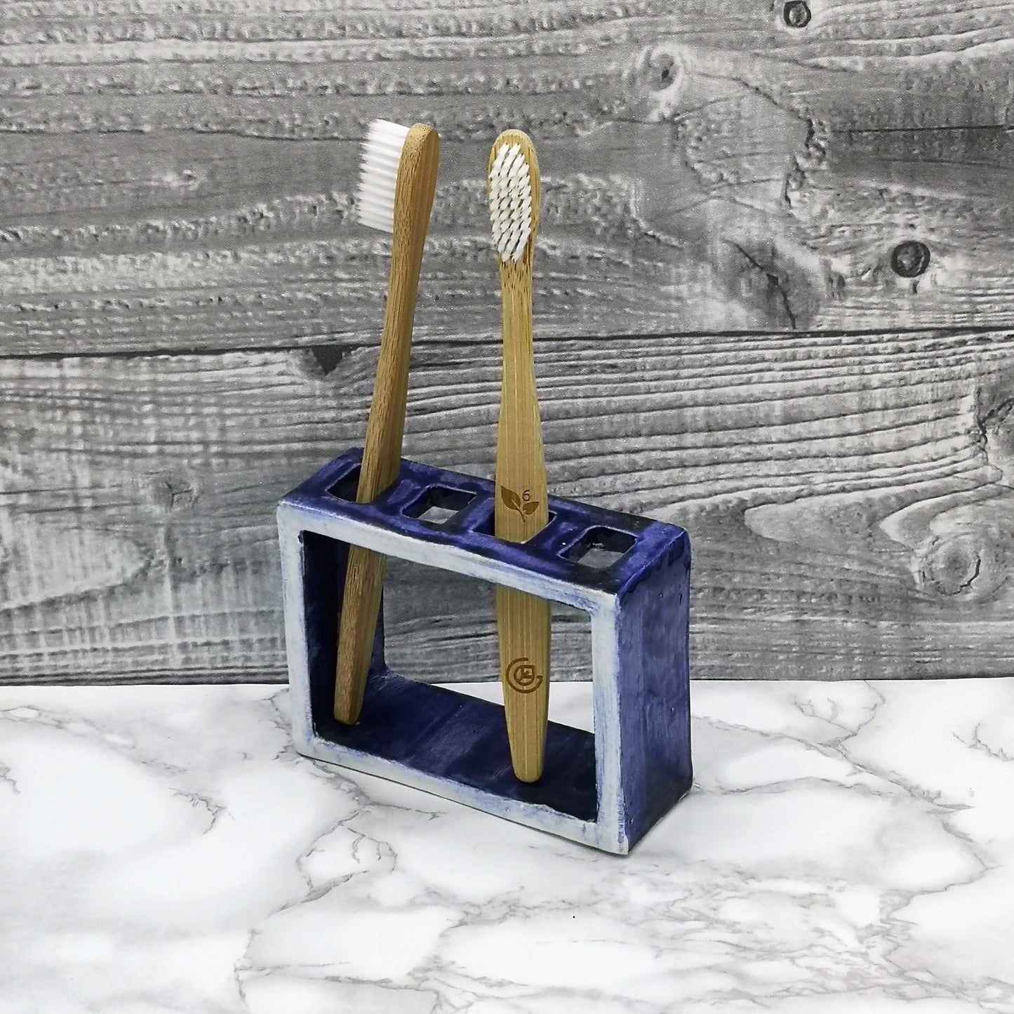 CERAMIC TOOTHBRUSH HOLDER, Pencil Holder, Blue Handmade Utensil Holder For Bathroom - Ceramica Ana Rafael
