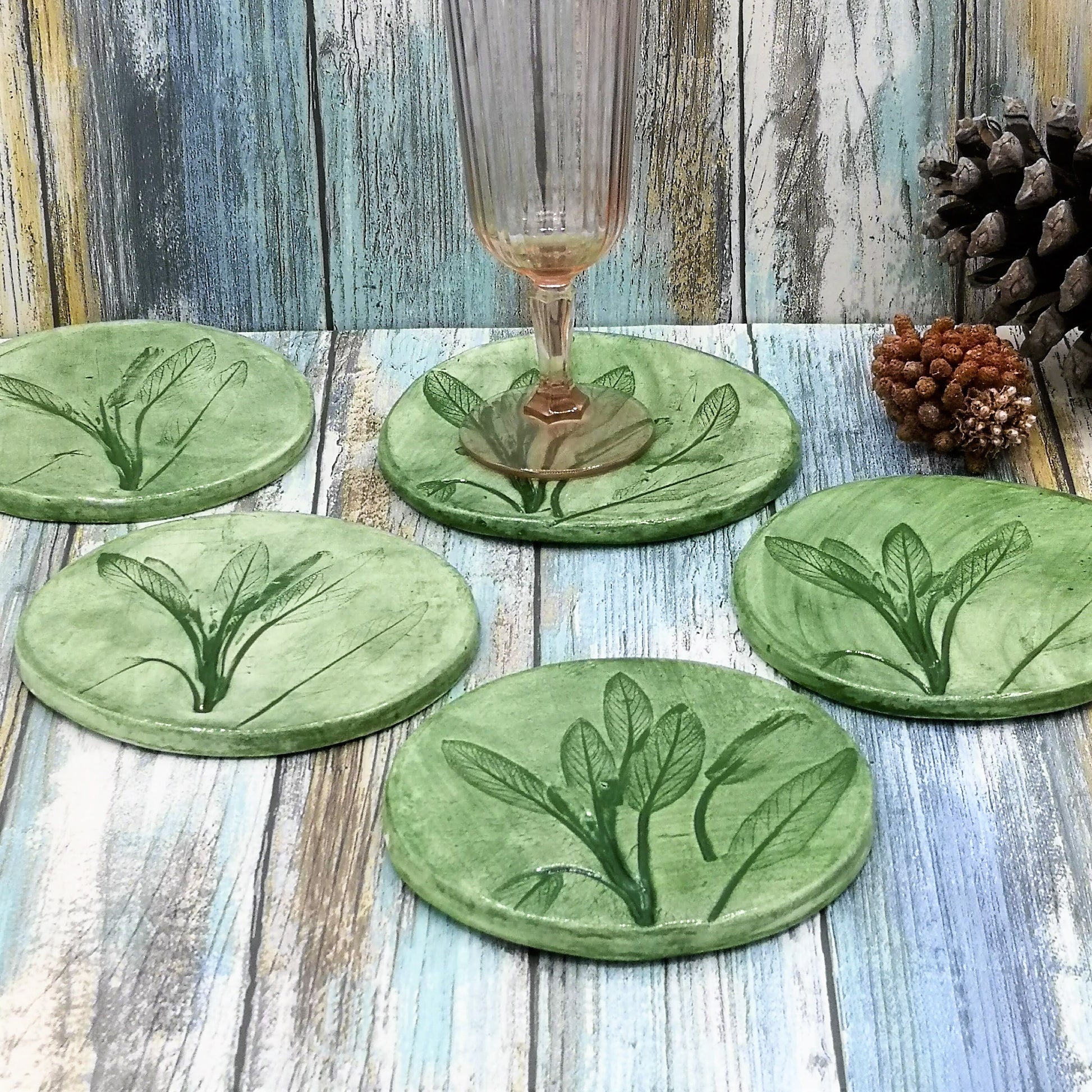 3Pcs Round Botanical Handmade Ceramic Coasters Set, Green Modern Coffee Coaster For Office Desk Accessories, Housewarming Gift For Men - Ceramica Ana Rafael