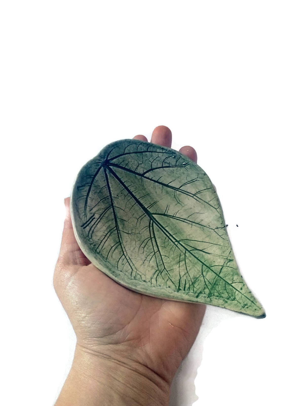 Handmade Ceramic Green Pressed Leaf Plate, Wedding Ring Holder Dish, Plant Mom Gift For Her, Soap Dish For Women - Ceramica Ana Rafael