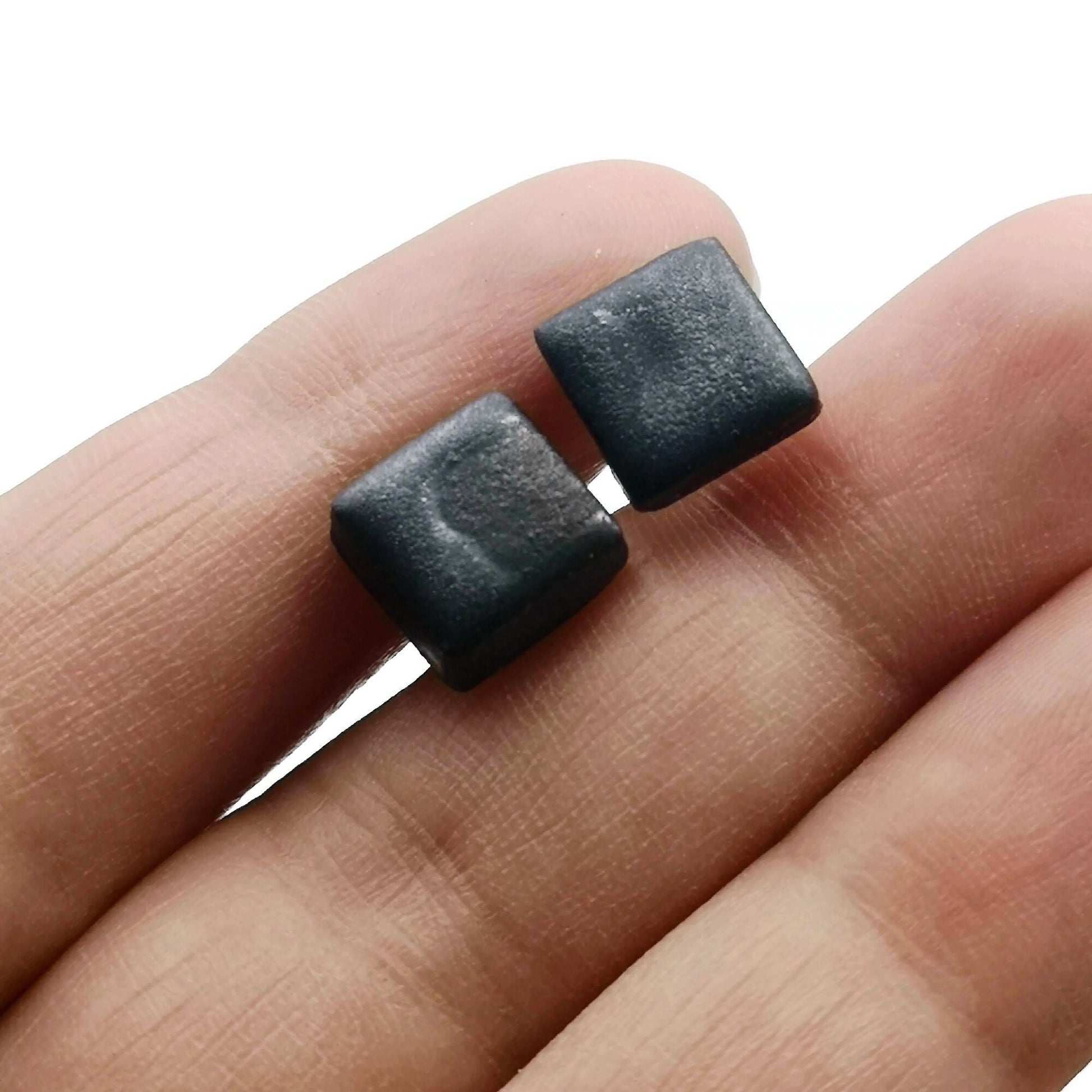 Sparkly Blue Square Ceramic Stud Earrings For Women, Handmade Jewelry Gifts For Her, Aesthetic Clay Stud Earrings, Novelty Dainty Earrings - Ceramica Ana Rafael