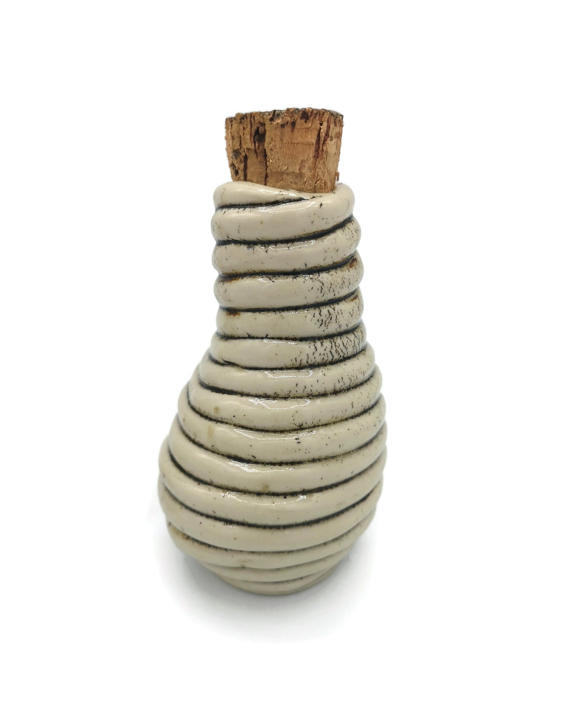 Handmade Ceramic Mini Bottle, Tiny Pottery Vase, Housewarming Gift, Beige Miniature Bottle Textured Irregular Shape - Ceramica Ana Rafael