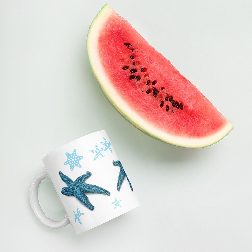 Taza de cerámica hecha a mano azul con decoración de estrella de mar, taza de café grande de 11 oz, los mejores regalos de cumpleaños tropicales para los amantes del mar