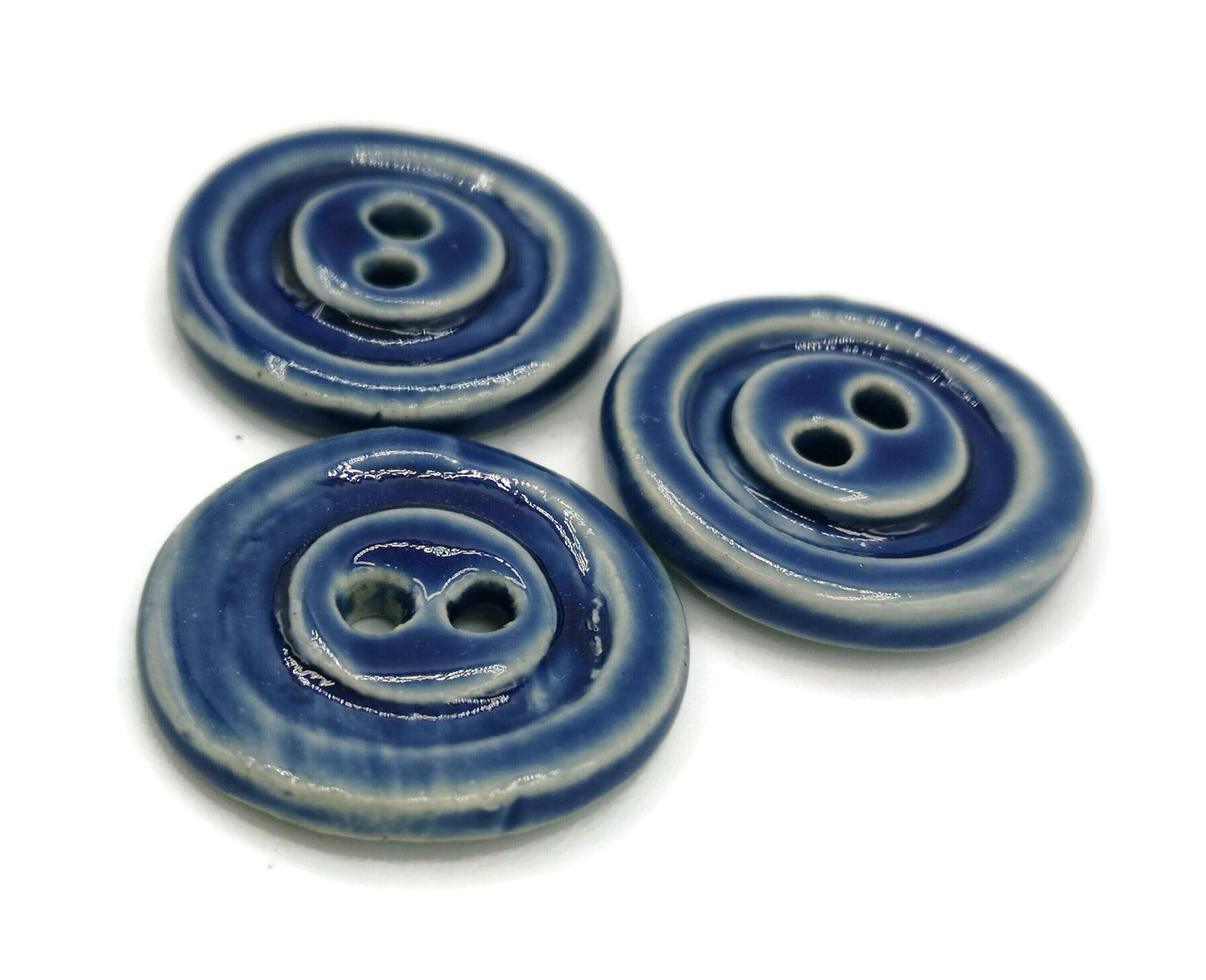 30 mm beautiful button coat, set of 3 handmade ceramic buttons, fancy 2 hole buttons for clothing, best sellers sewing supplies and notions - Ceramica Ana Rafael