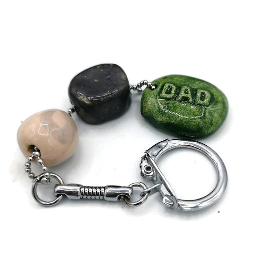 COOL DAD KEYCHAIN, Clay Keychain For Men Customizable, Ceramic Charm Keyring Beaded Accessories Gift For Daddy - Ceramica Ana Rafael