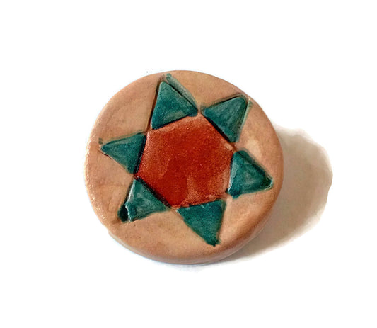 Handmade Ceramic Star Brooch For Women Clothing, Hand Painted Mothers Day Gift From Daughter, Best Sellers Mom Birthday Gift, Broach Pin - Ceramica Ana Rafael