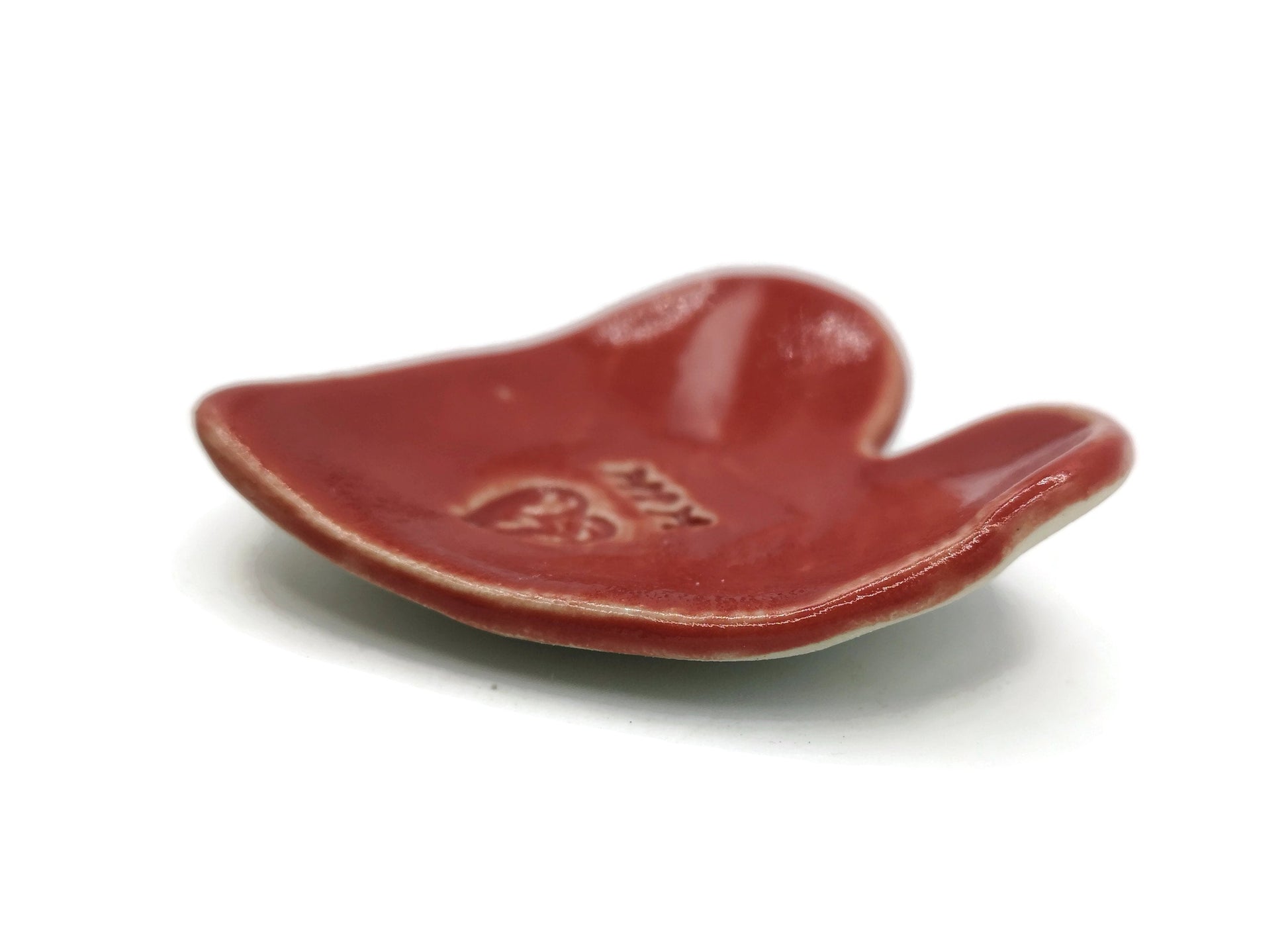 Handmade Ceramic Red Heart Shaped Ring Holder Dish, Mother In Law Gift, Mothers Day Gift For Women, Step Mom Birthday Gift From Daughter - Ceramica Ana Rafael