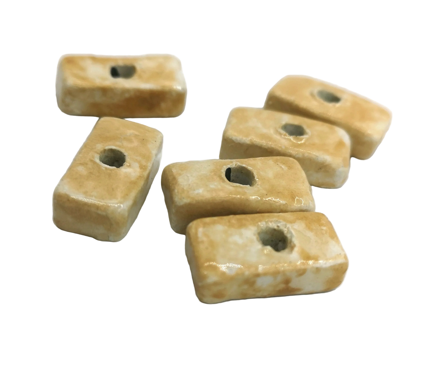 CUENTAS CUADRADAS PLANAS, Cuentas de cerámica, Cuentas de macramé rectangulares con orificio de 2 mm para la fabricación de joyas, Conjunto de 6 cuentas espaciadoras