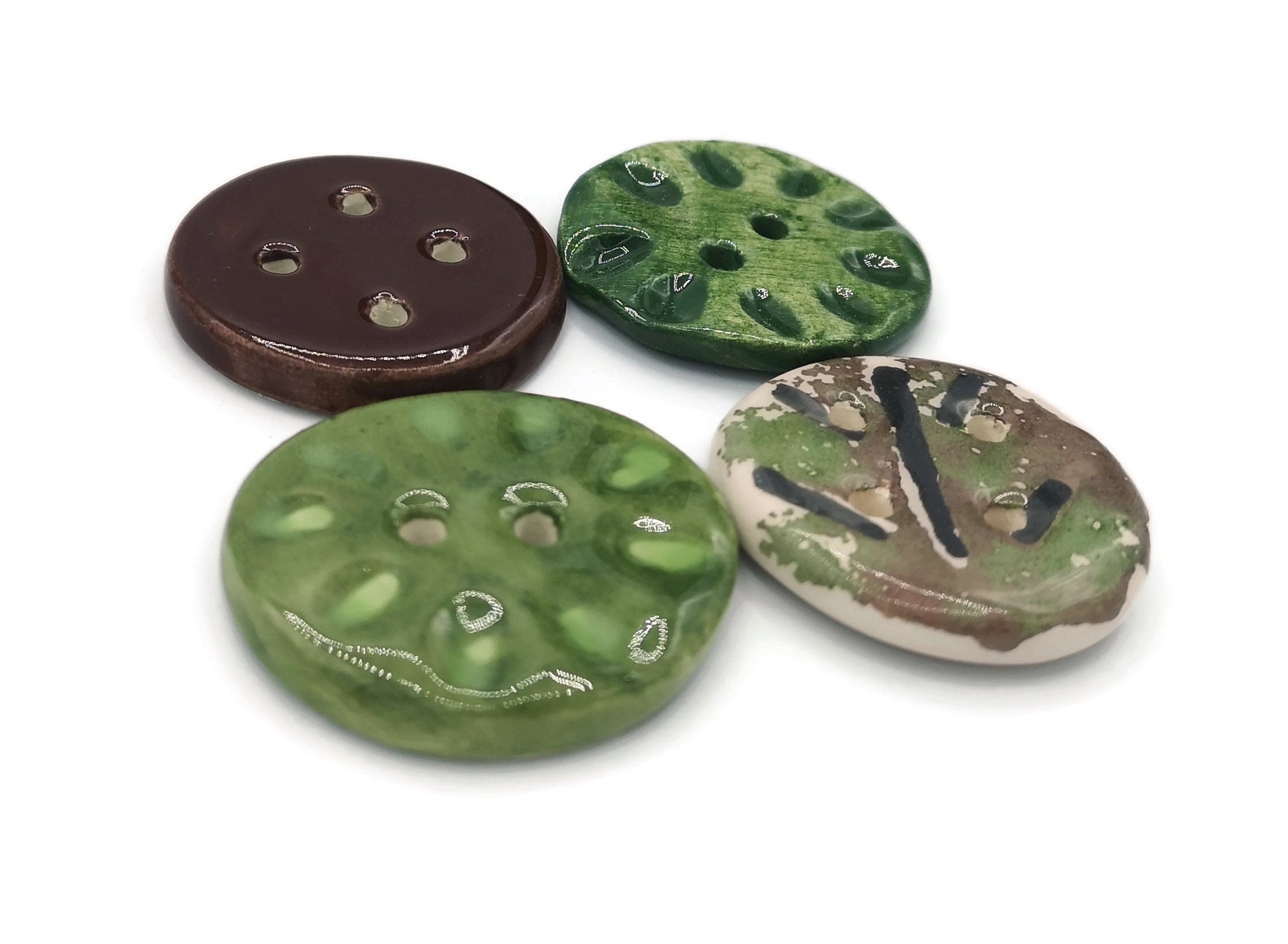 4Pc 40mm Extra Large Round Buttons For Blouse, Decoratice Coat Buttons, Fall Design Handmade Ceramic Sewing Supplies And Notions Purse Clasp - Ceramica Ana Rafael