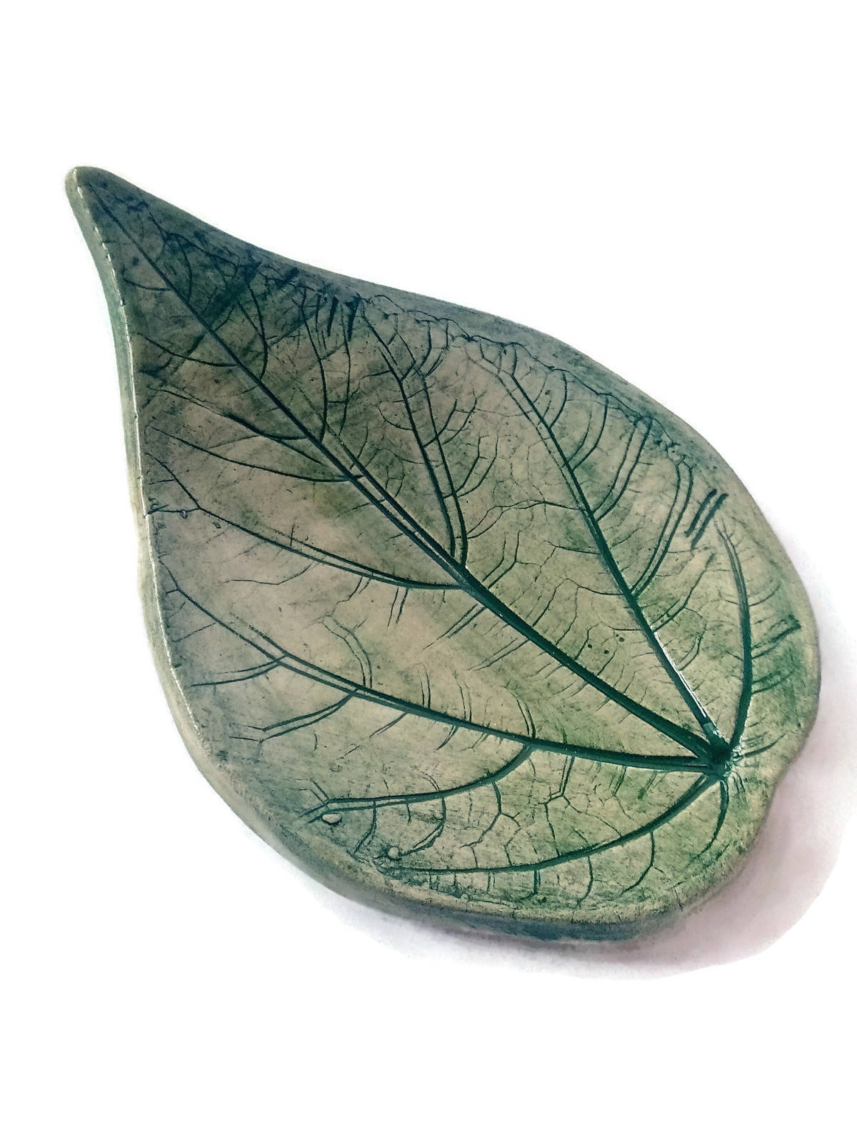 Handmade Ceramic Green Pressed Leaf Plate, Wedding Ring Holder Dish, Plant Mom Gift For Her, Soap Dish For Women - Ceramica Ana Rafael