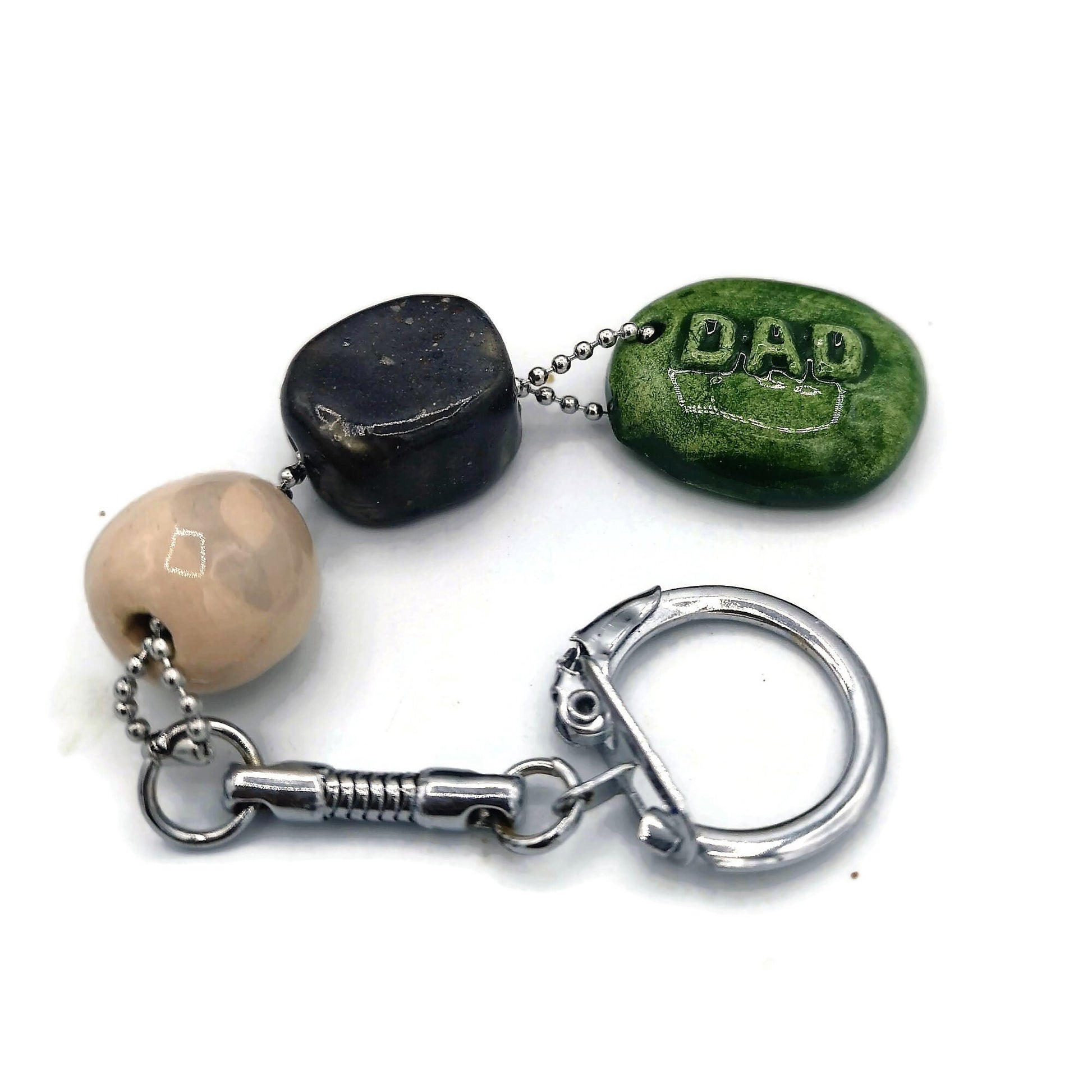 COOL DAD KEYCHAIN, Clay Keychain For Men Customizable, Ceramic Charm Keyring Beaded Accessories Gift For Daddy - Ceramica Ana Rafael
